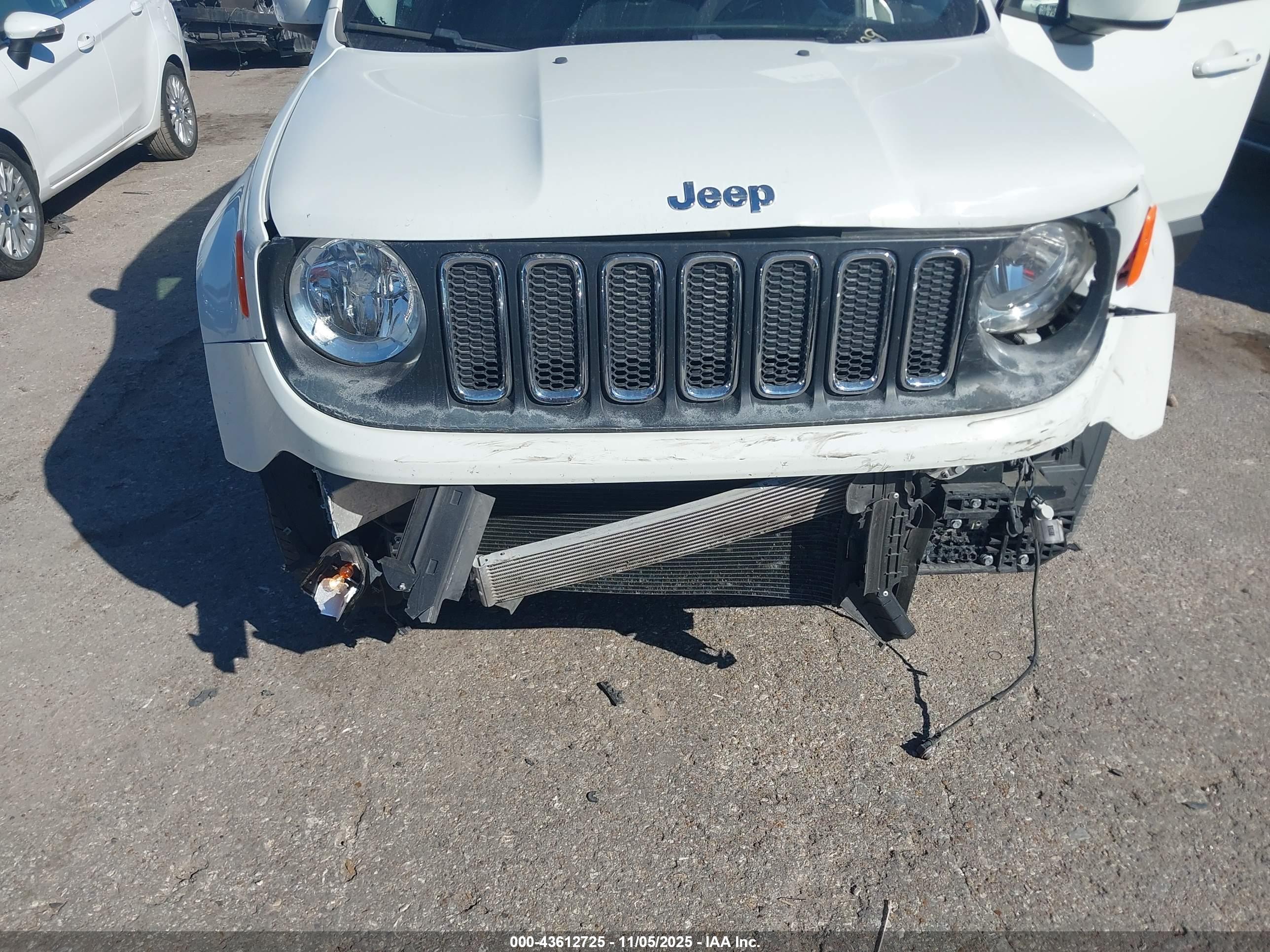 JEEP RENEGADE image 6