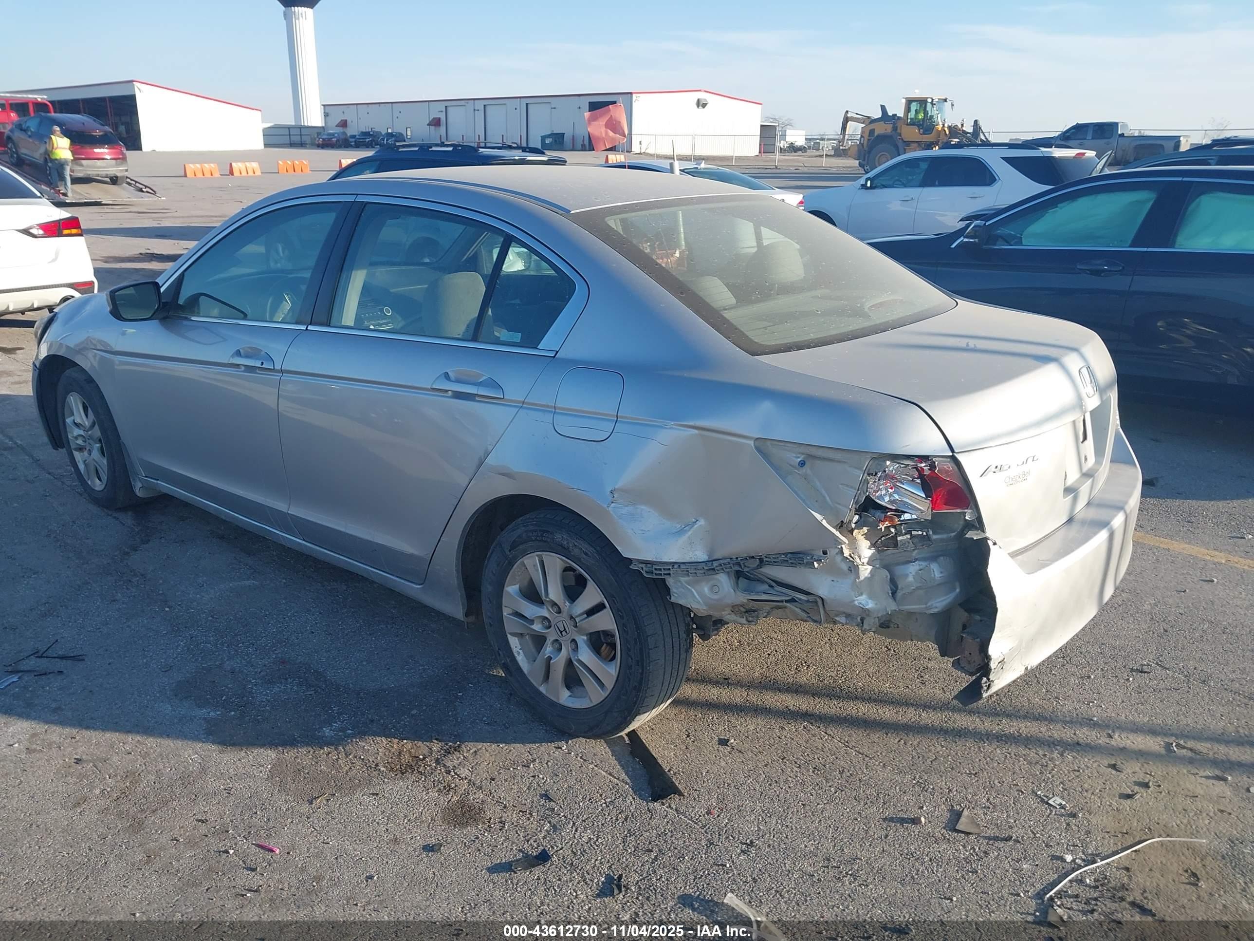 HONDA ACCORD image 3