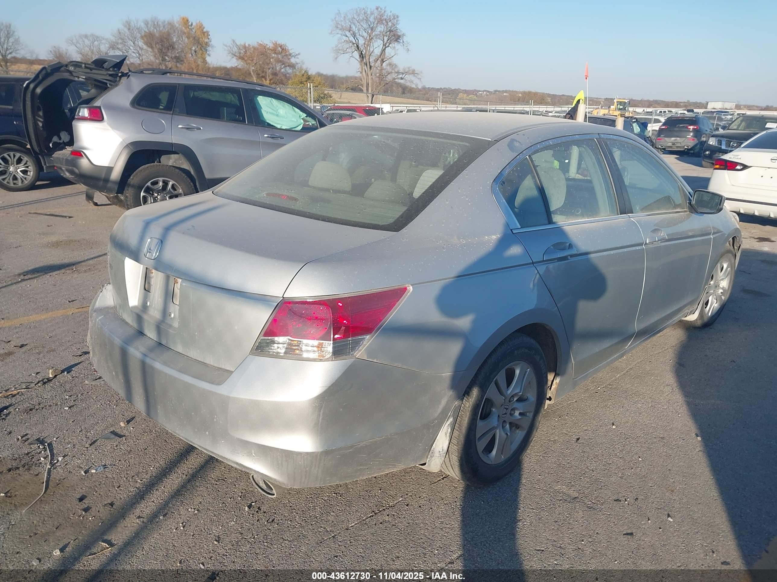 HONDA ACCORD image 4