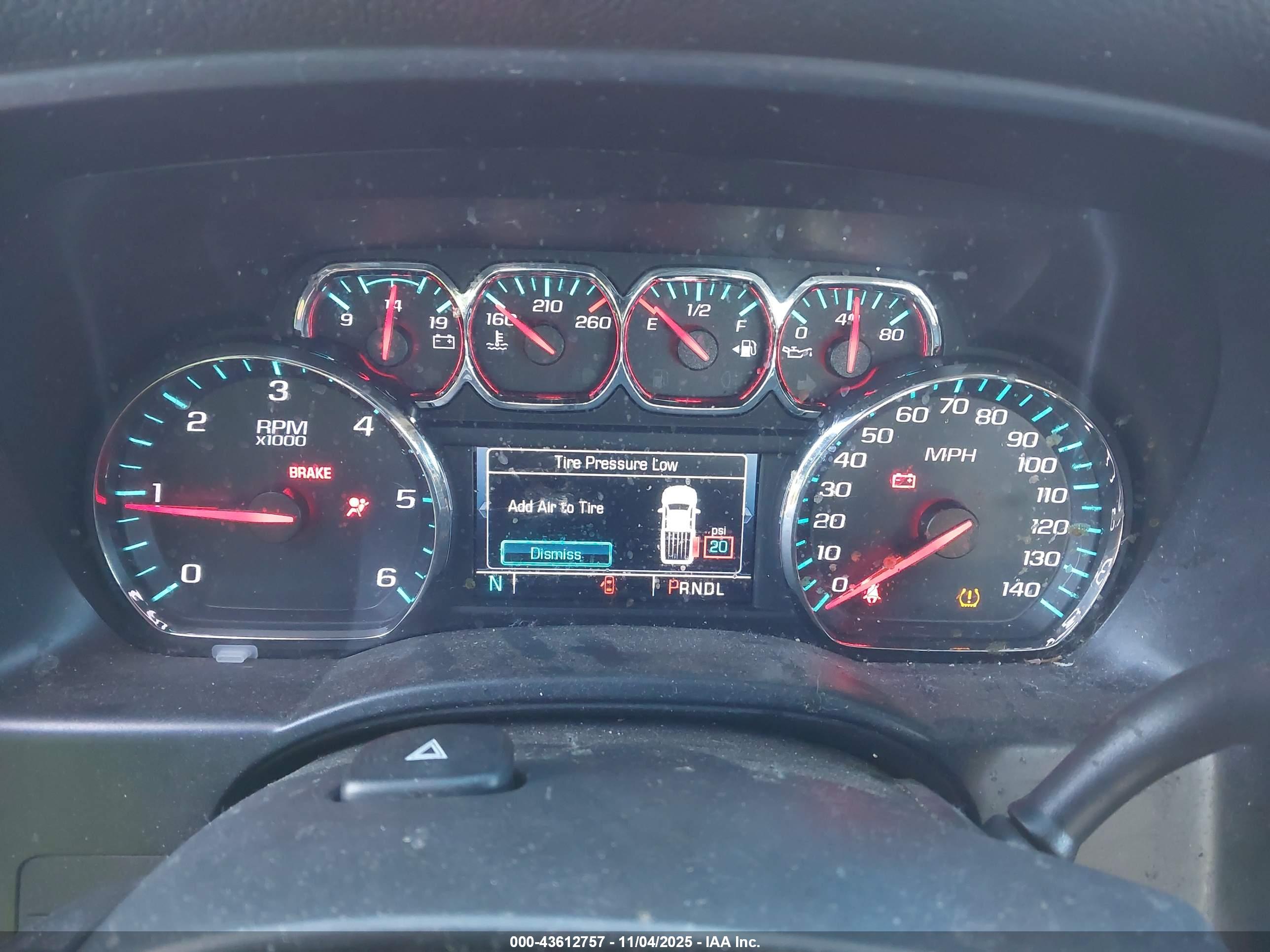 CHEVROLET SILVERADO image 7