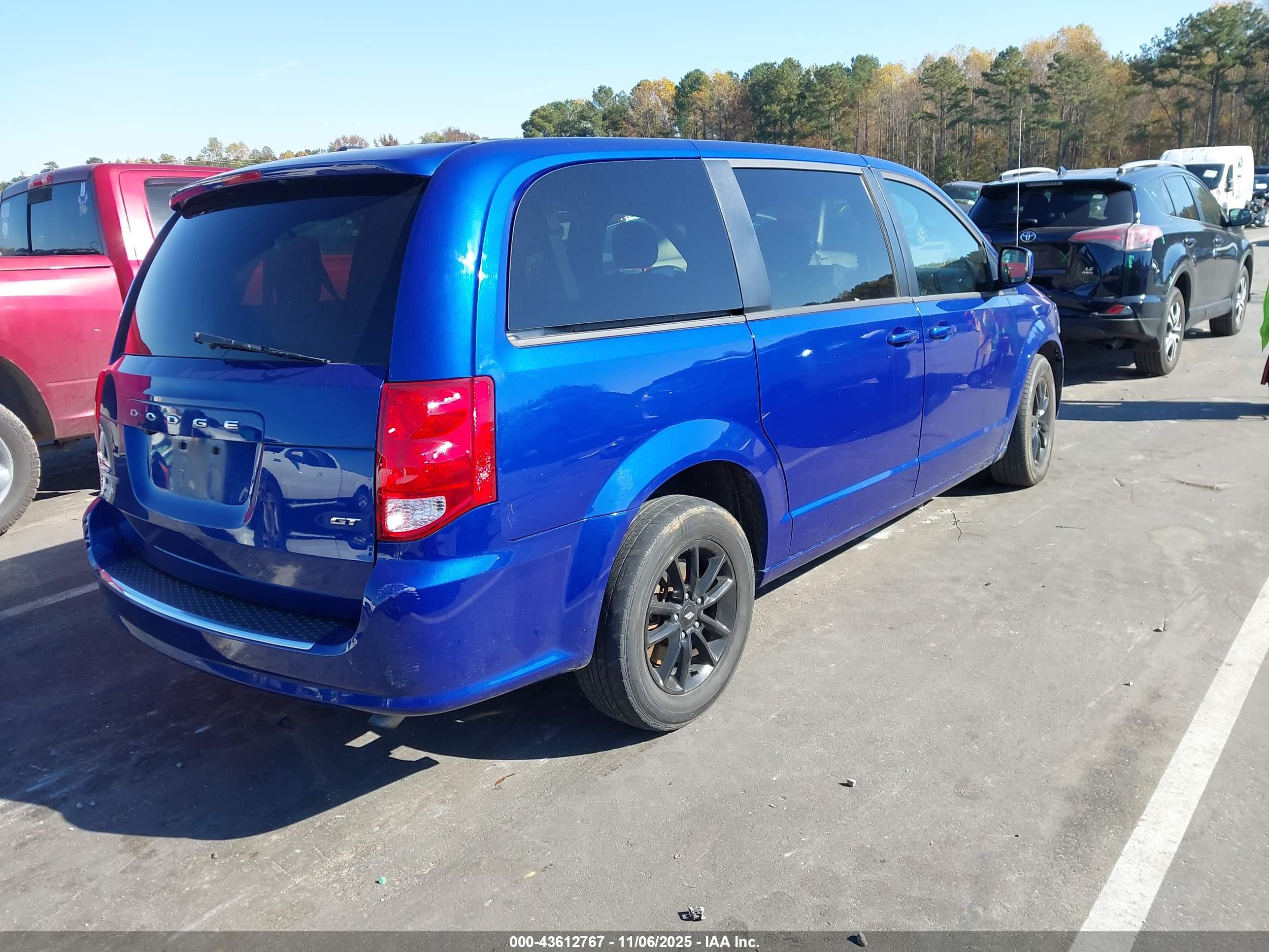 DODGE GRAND image 4