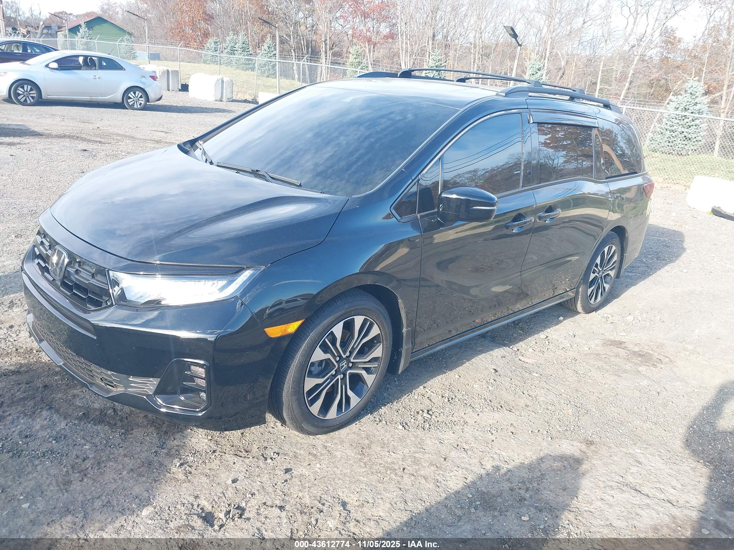 HONDA ODYSSEY image 2