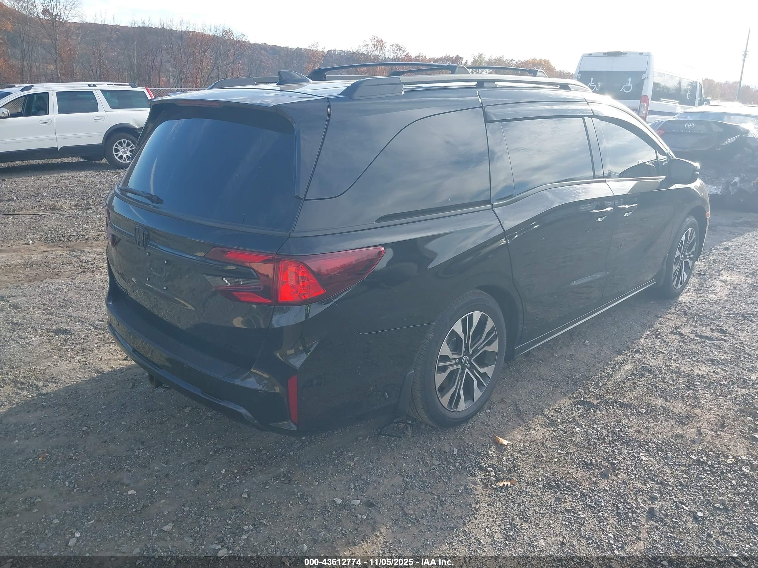 HONDA ODYSSEY image 4