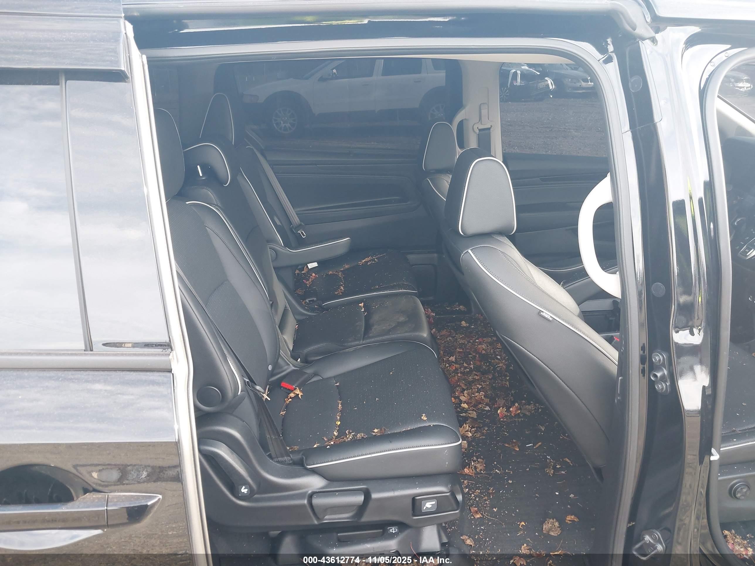 HONDA ODYSSEY image 8
