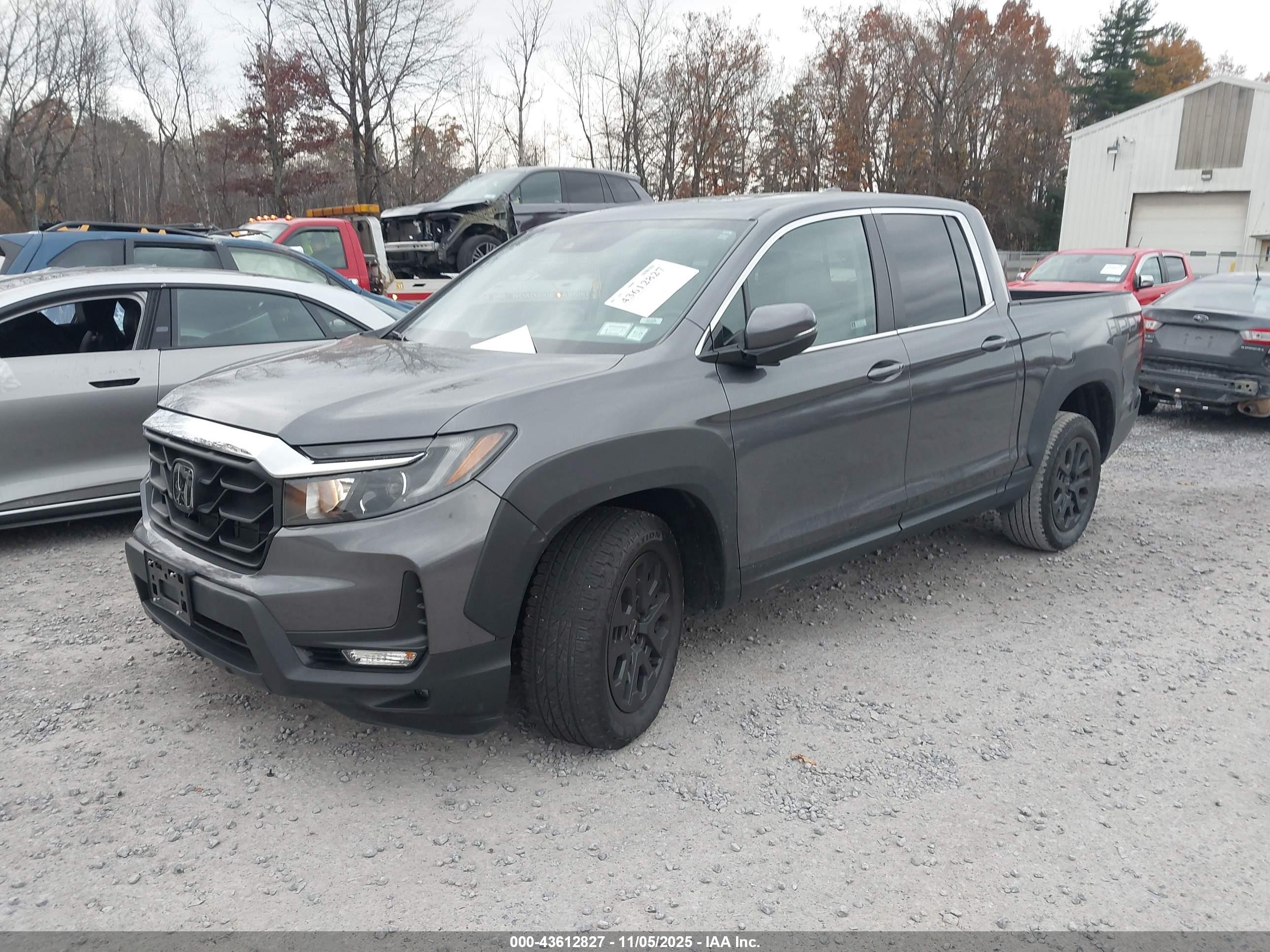 HONDA RIDGELINE image 2
