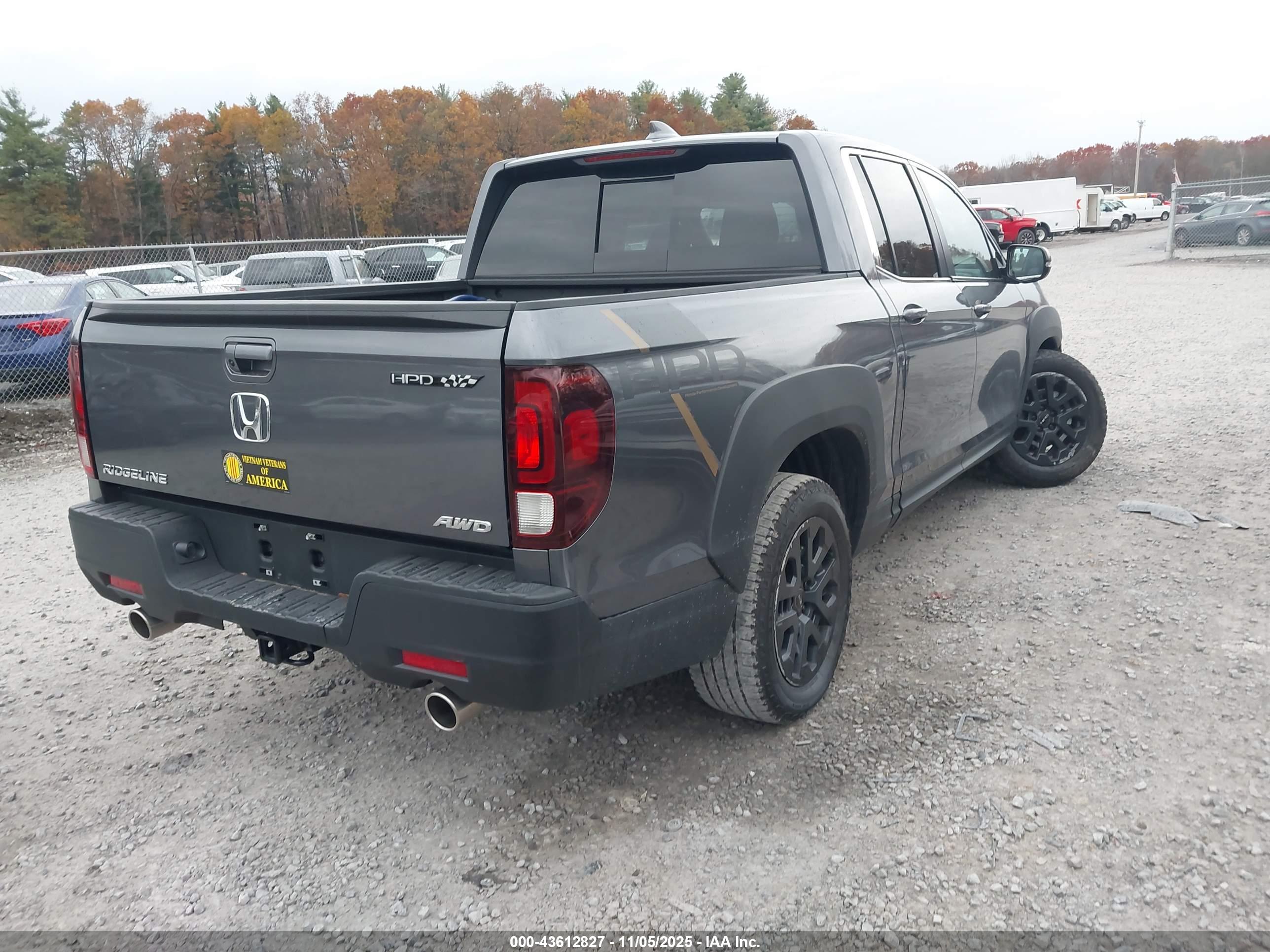 HONDA RIDGELINE image 4