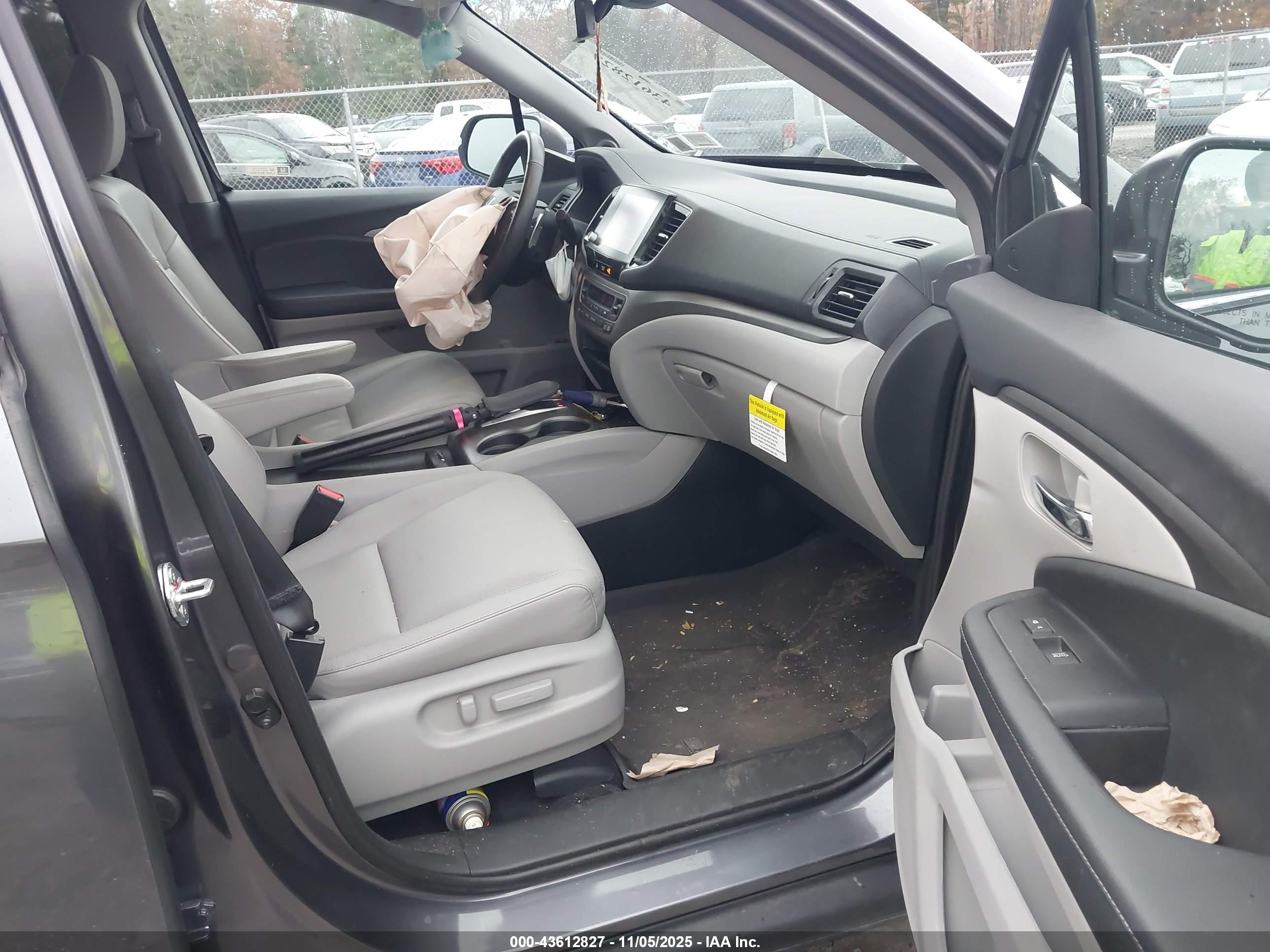 HONDA RIDGELINE image 5