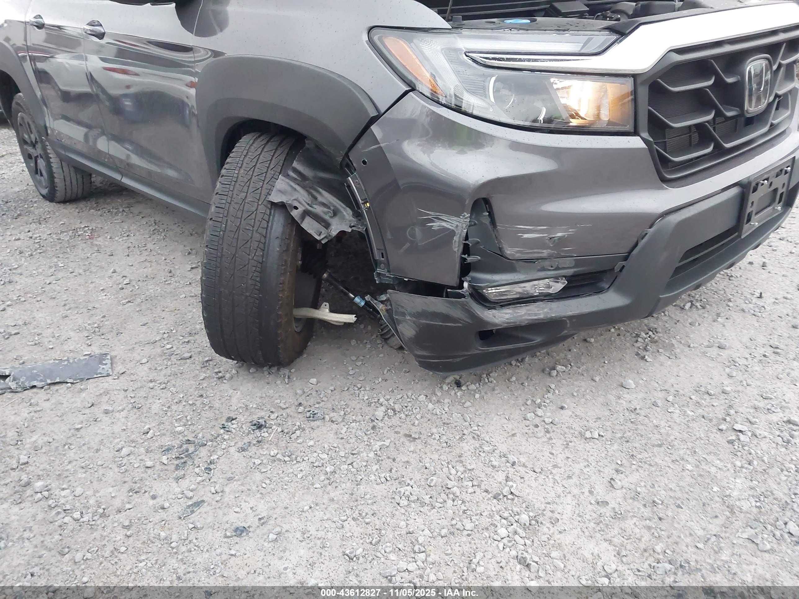 HONDA RIDGELINE image 6