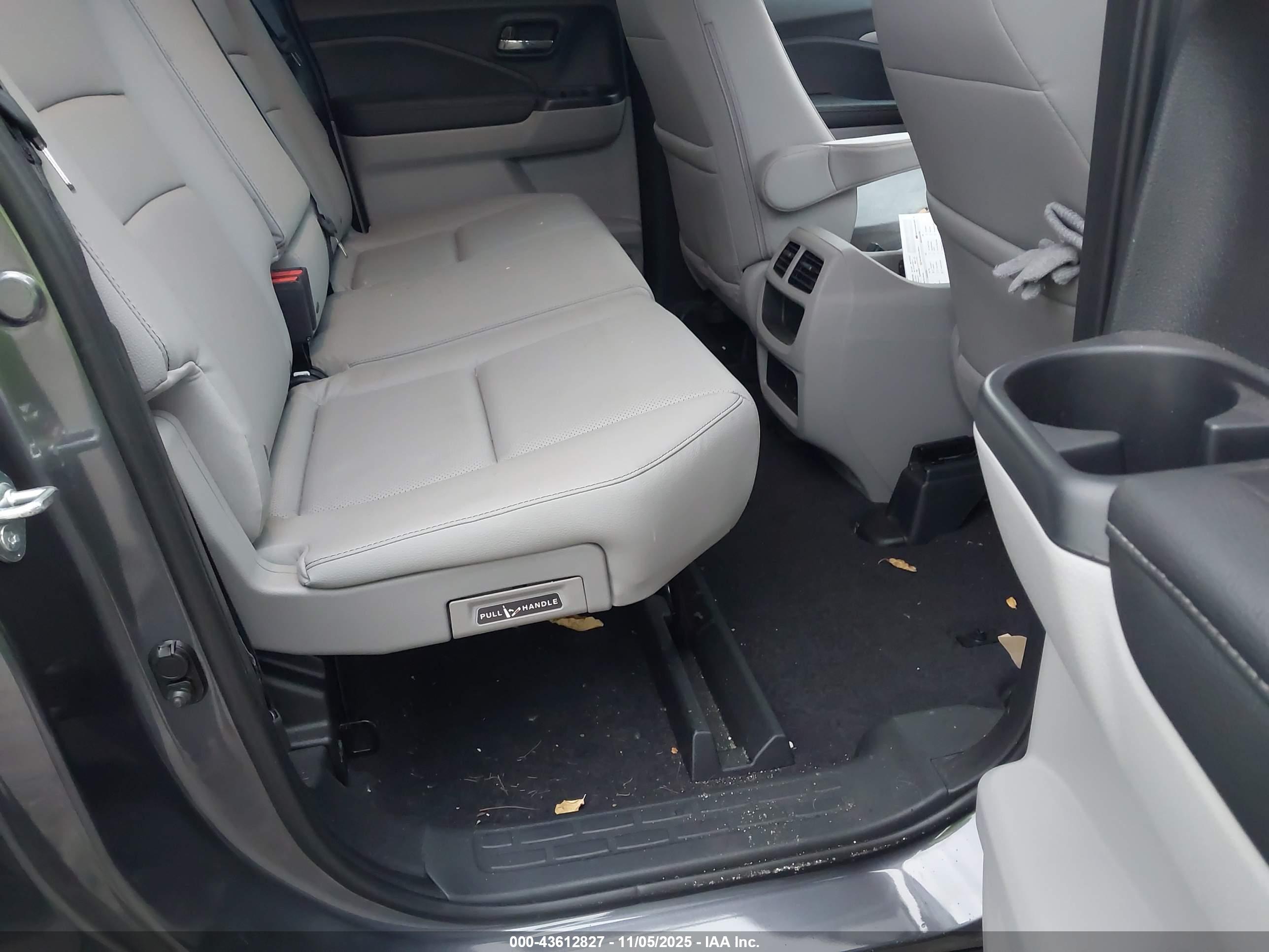 HONDA RIDGELINE image 8