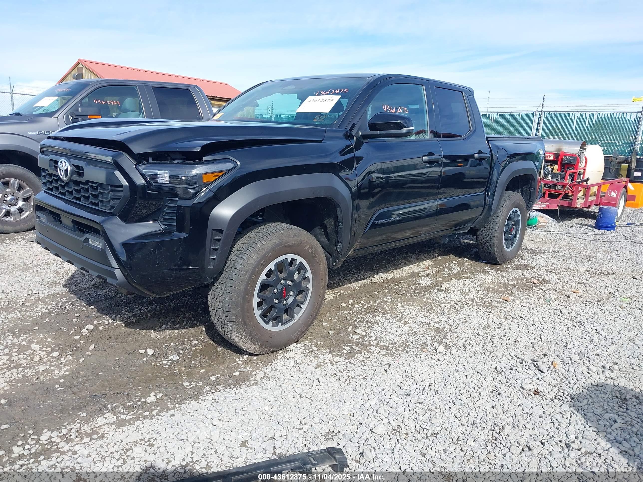 TOYOTA TACOMA image 2