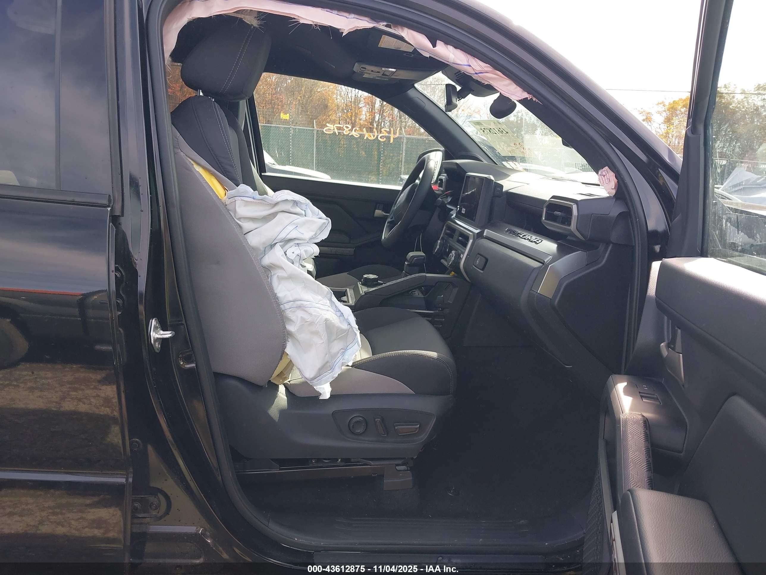 TOYOTA TACOMA image 5