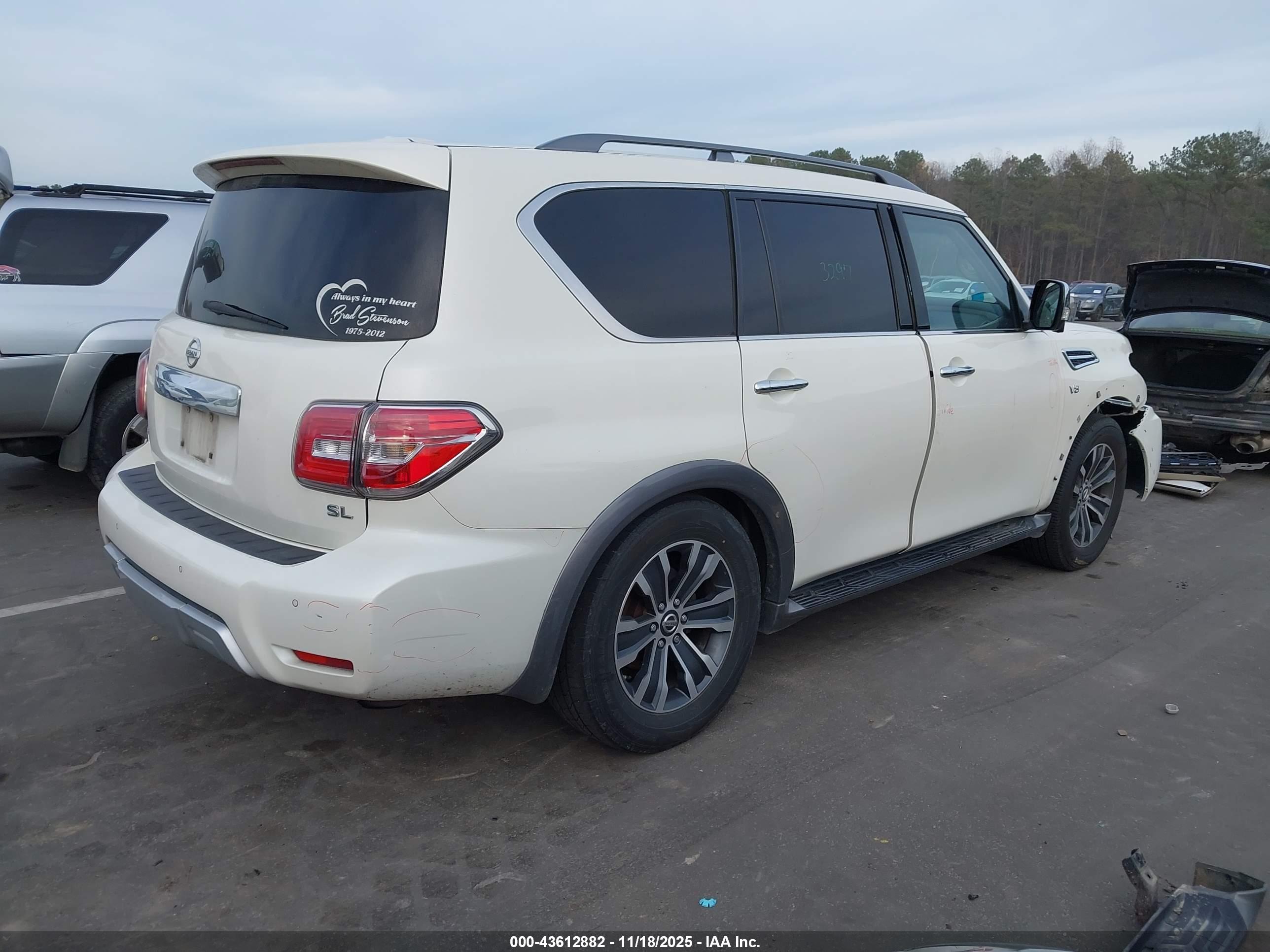 NISSAN ARMADA image 4