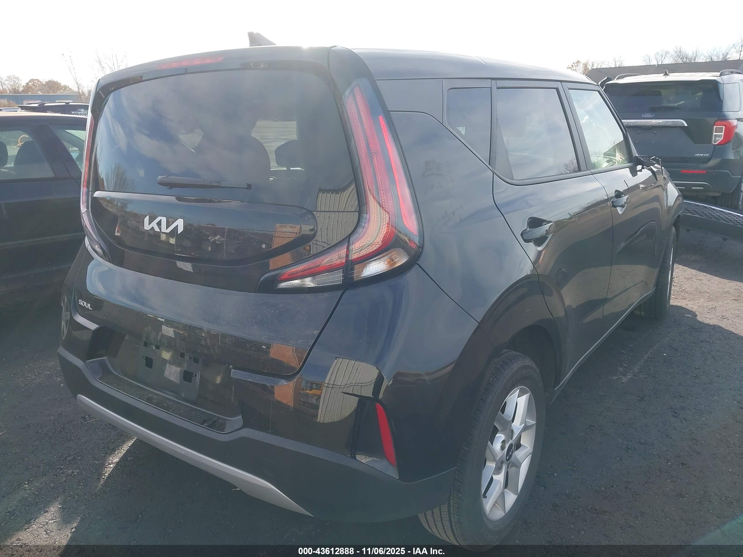 KIA SOUL image 4