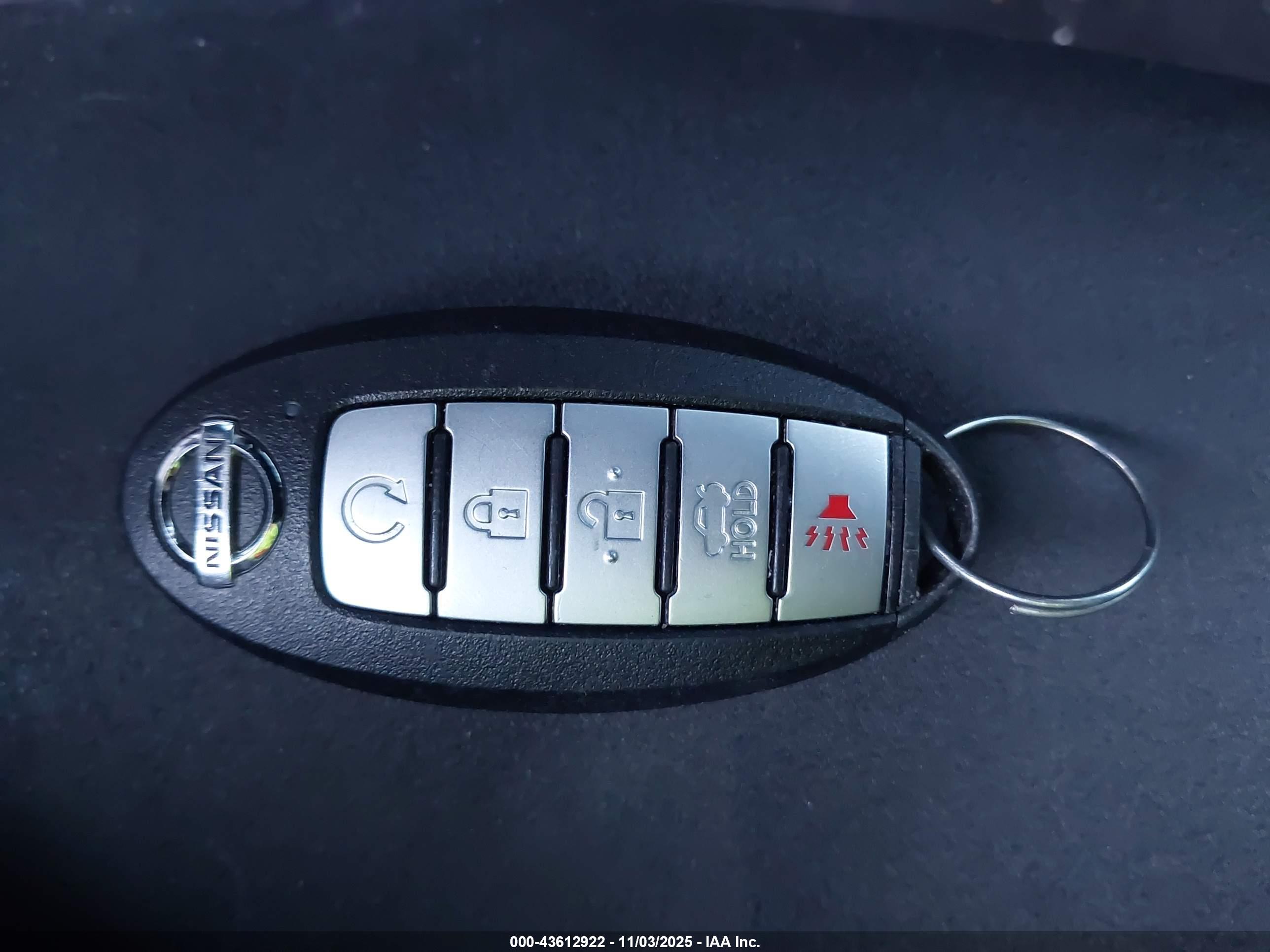 NISSAN ALTIMA image 11