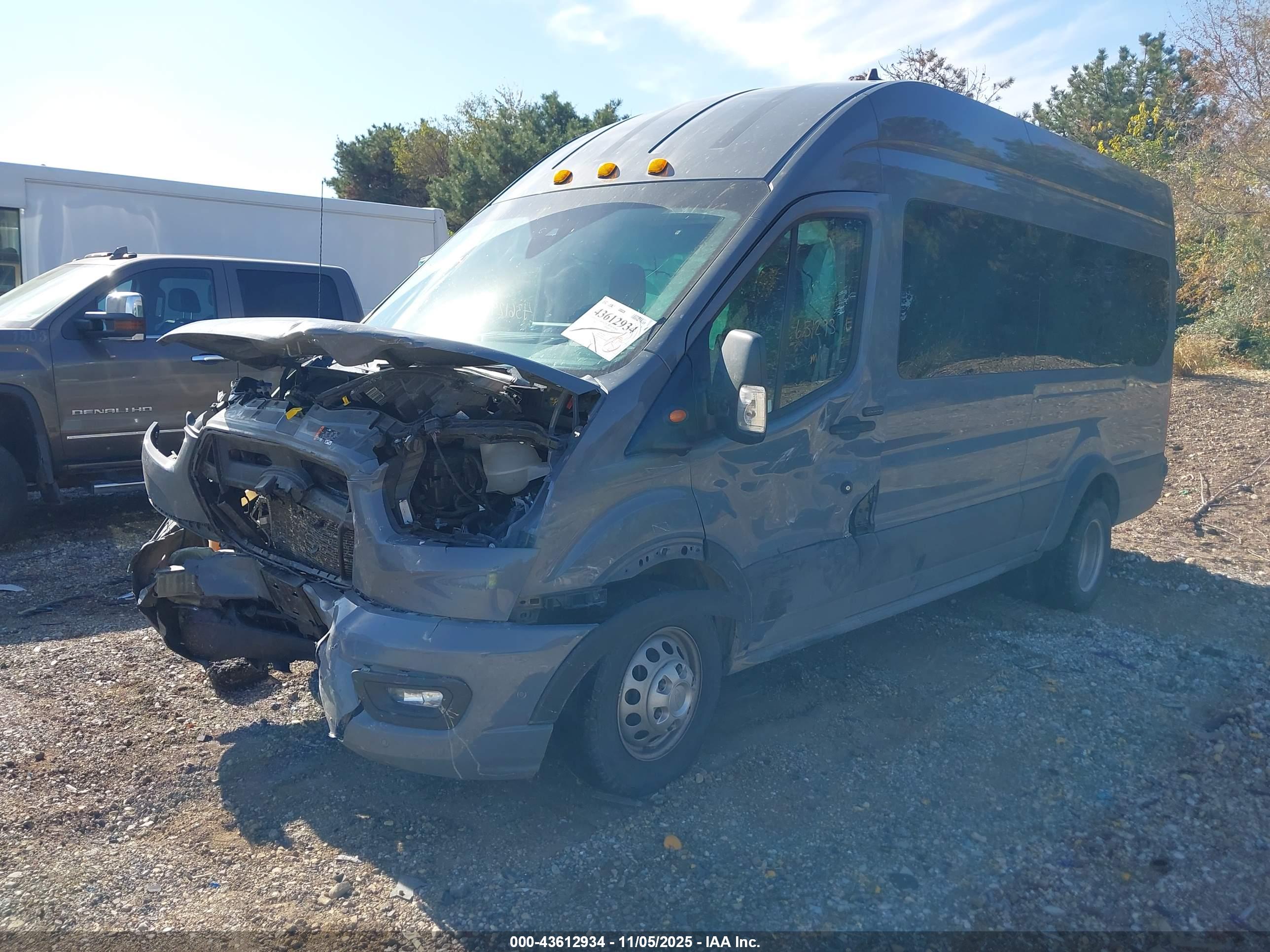 FORD TRANSIT-350 image 2