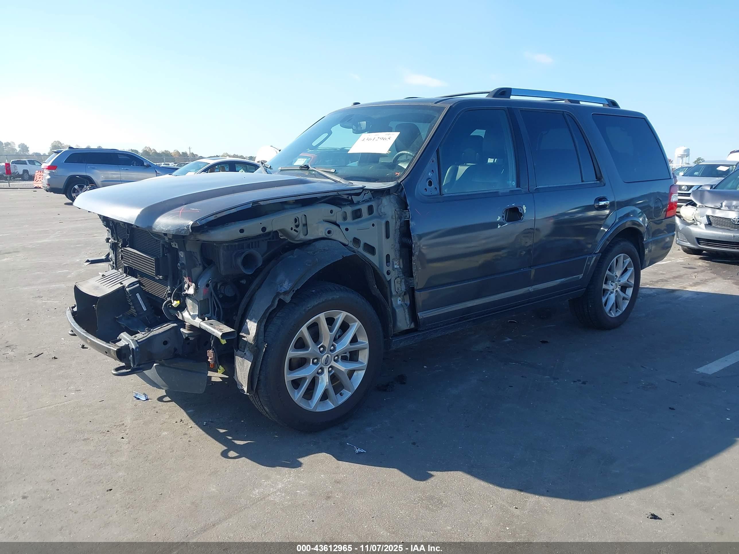 FORD EXPEDITION image 2