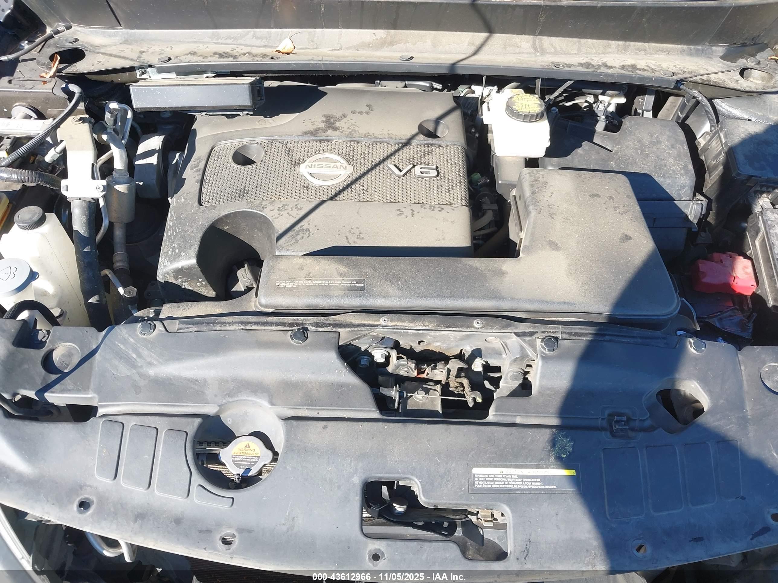 NISSAN PATHFINDER image 10