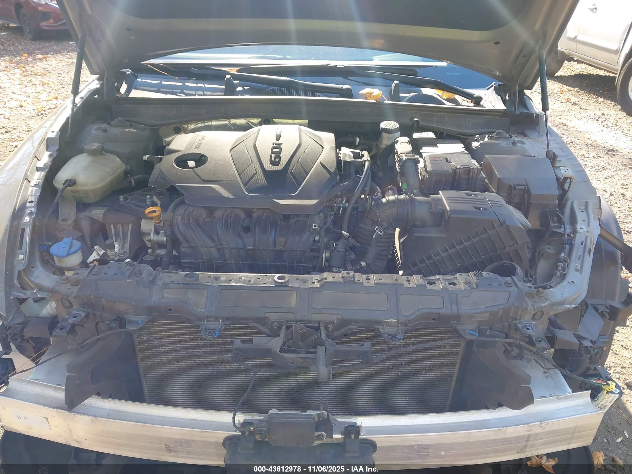 HYUNDAI SONATA image 10
