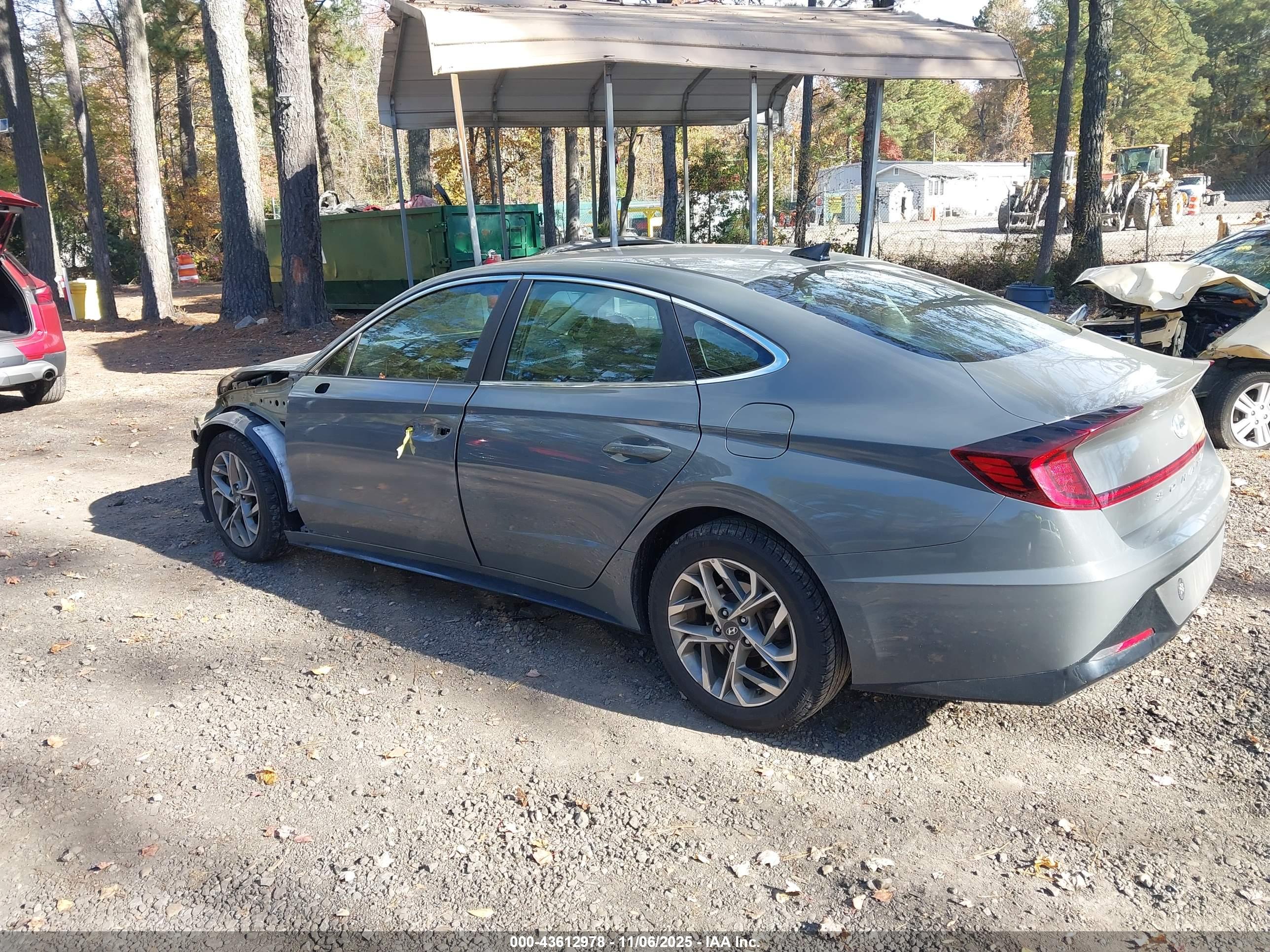 HYUNDAI SONATA image 3