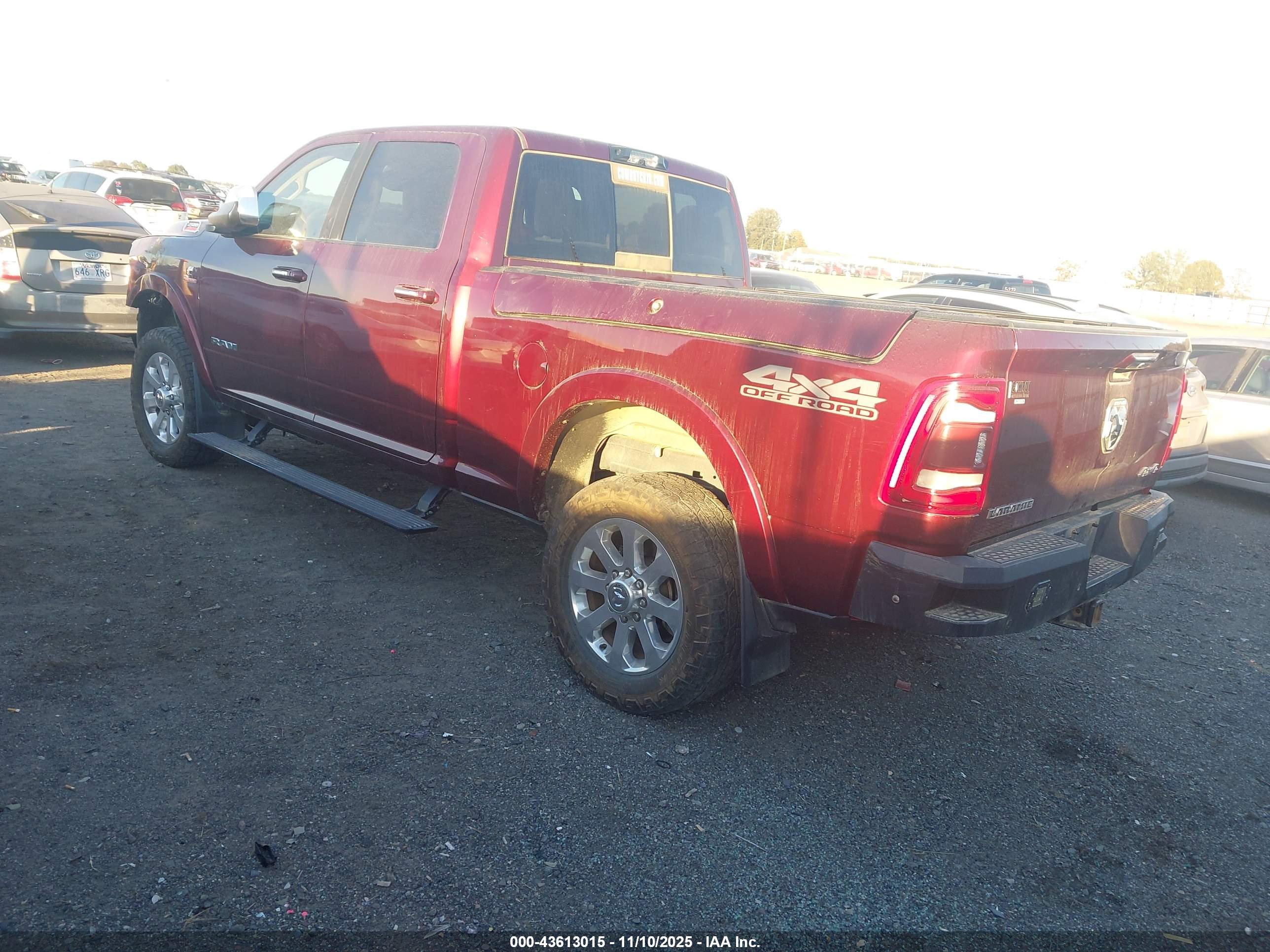 RAM 2500 image 3
