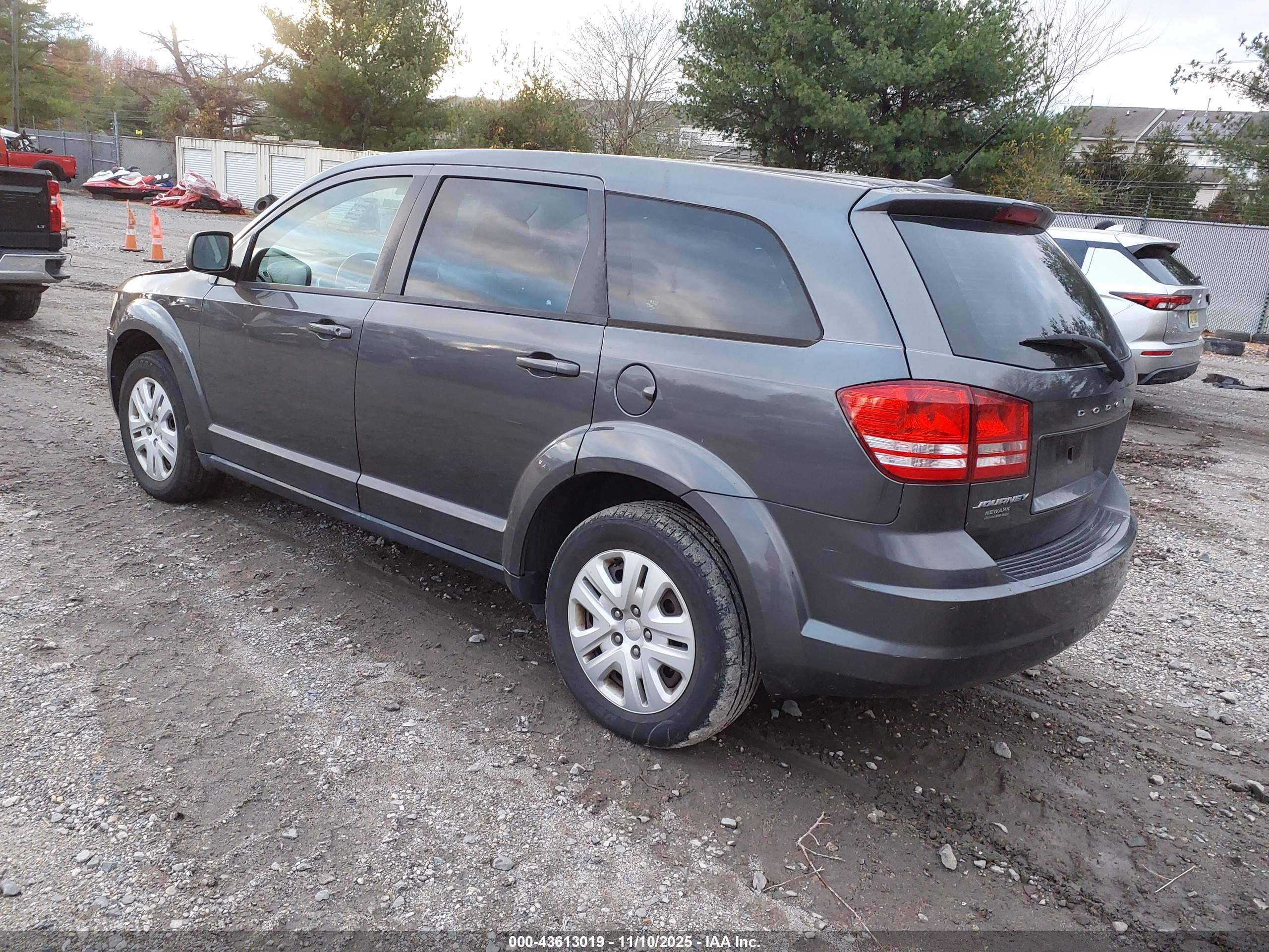 DODGE JOURNEY image 3