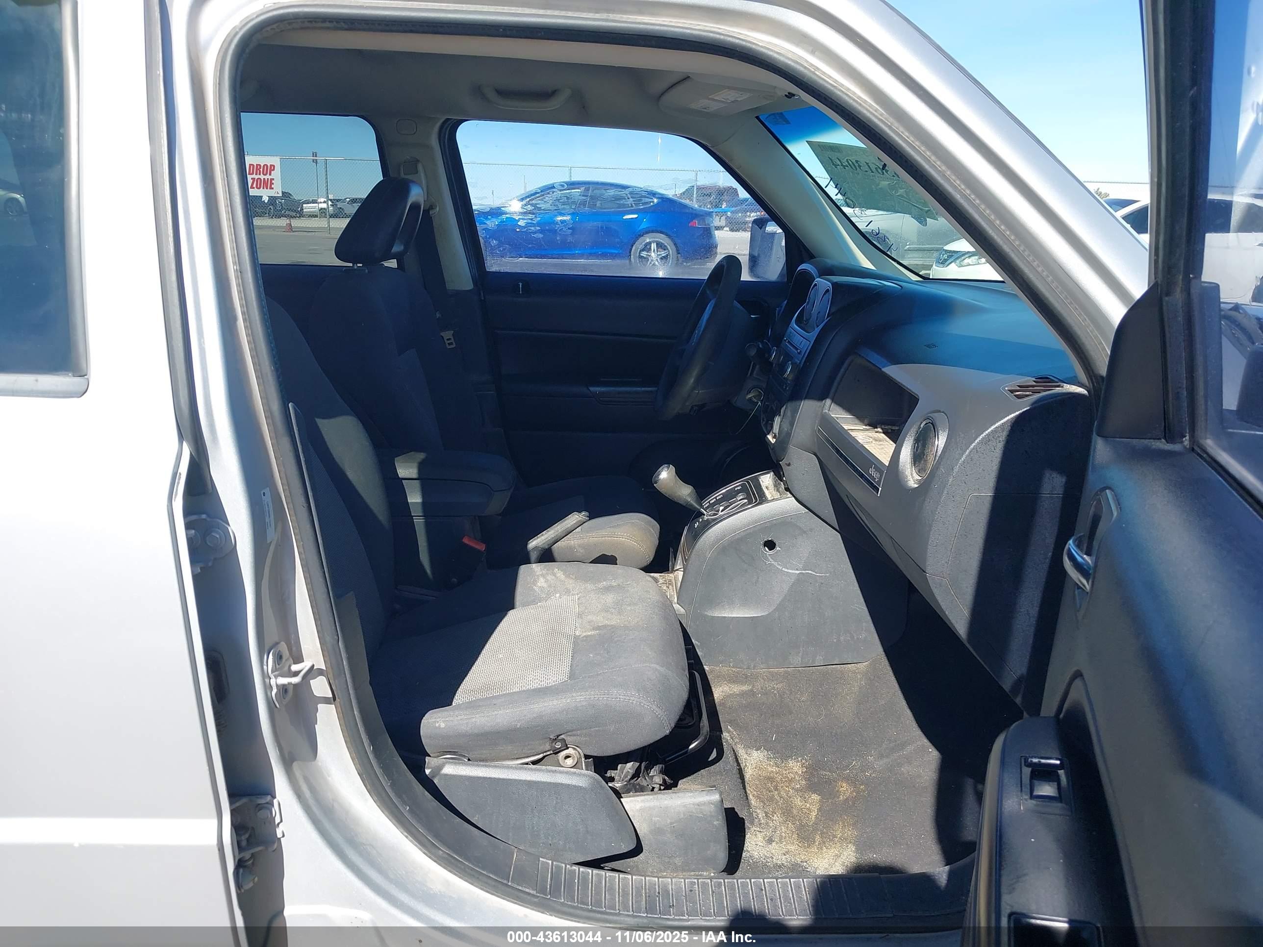 JEEP PATRIOT image 5