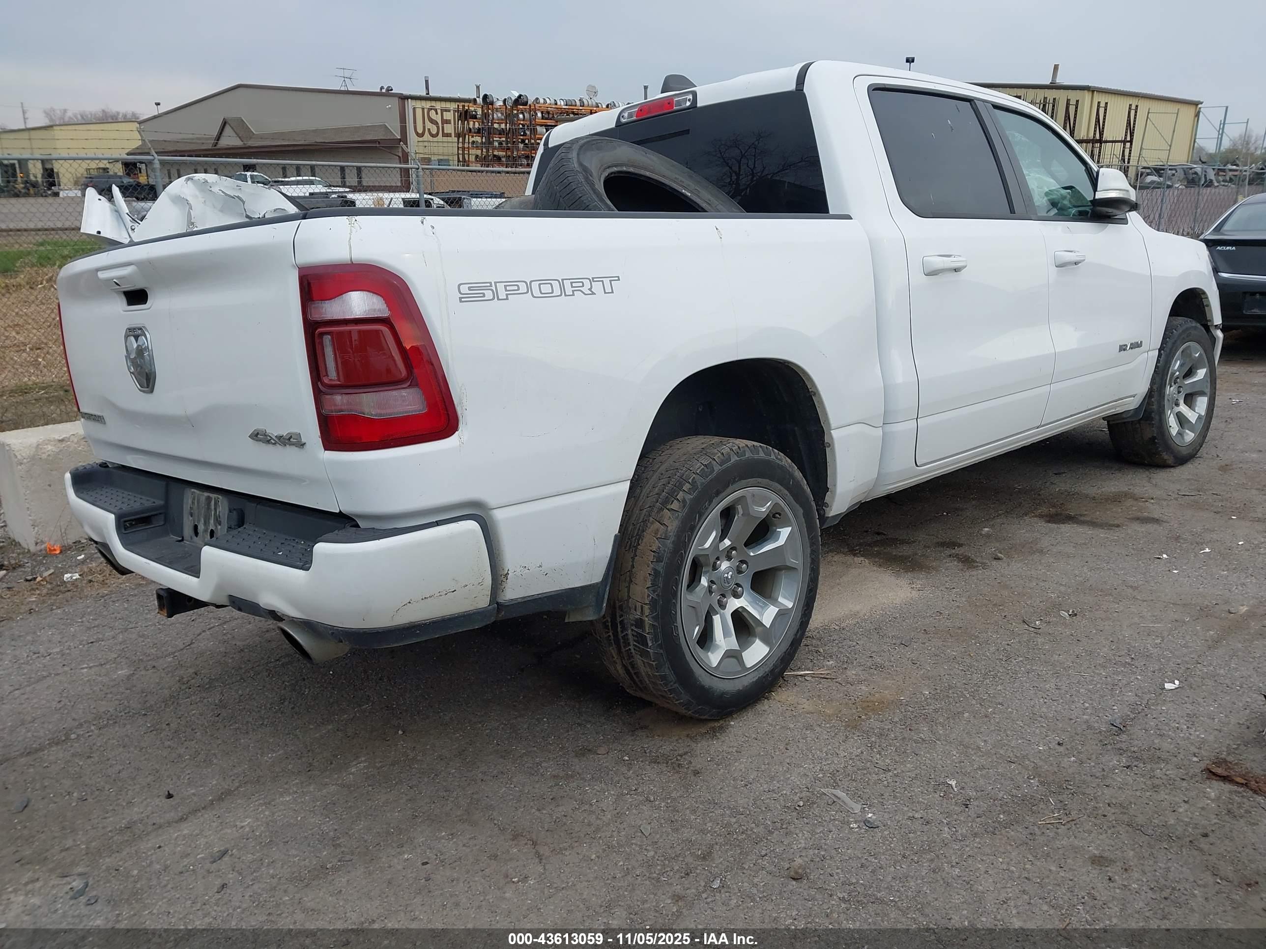 RAM 1500 image 4