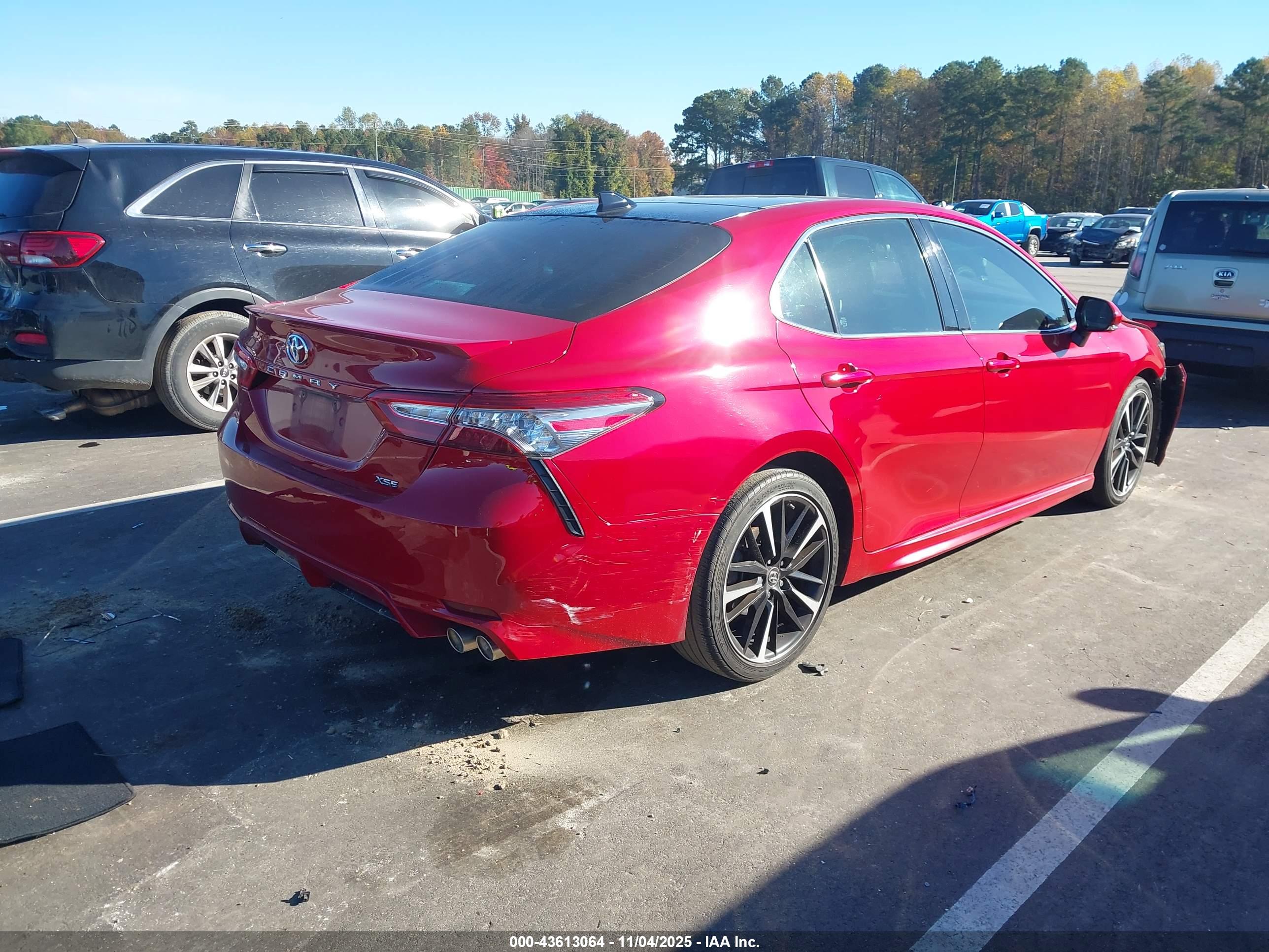 TOYOTA CAMRY image 4