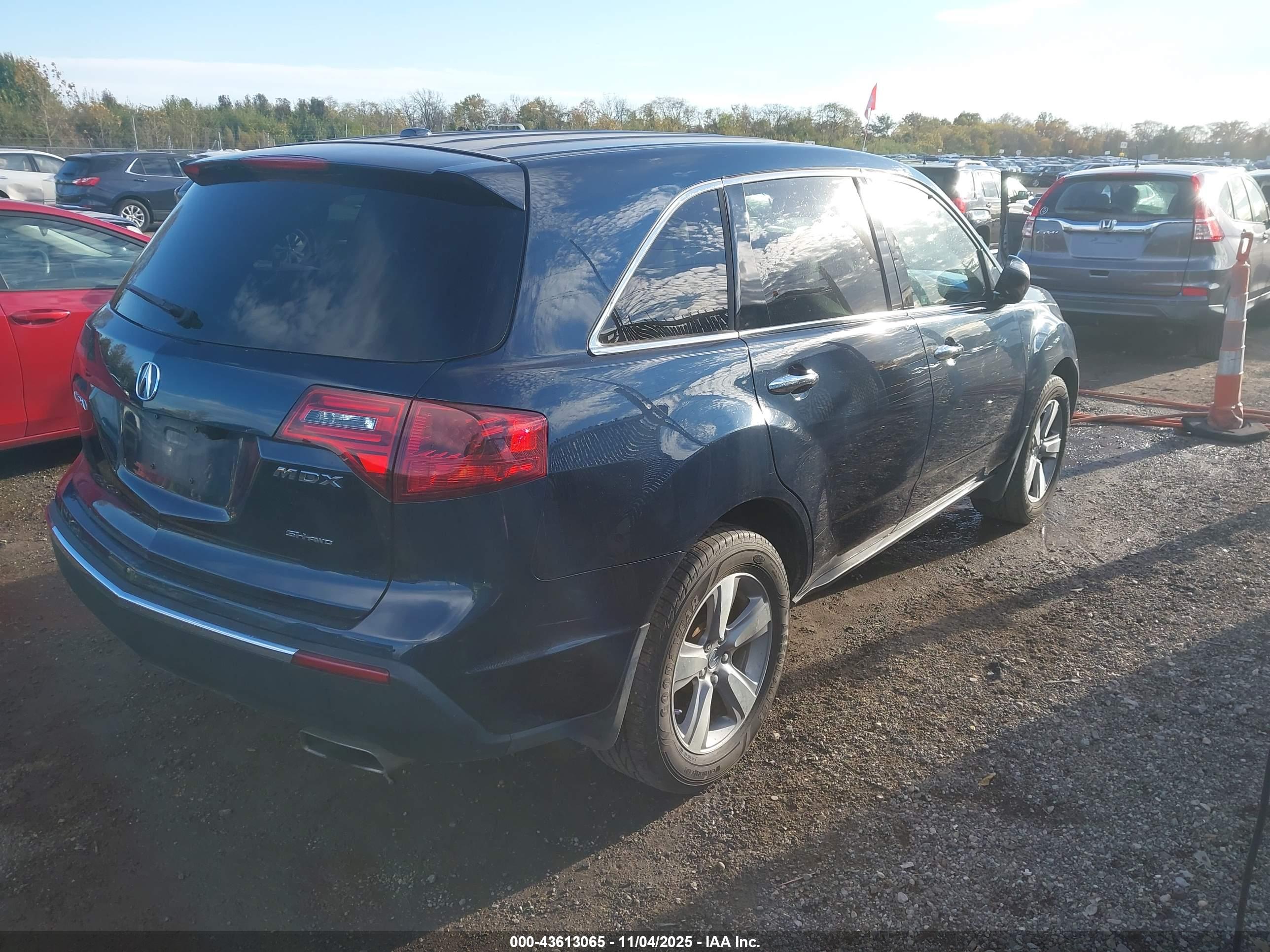 ACURA MDX image 4