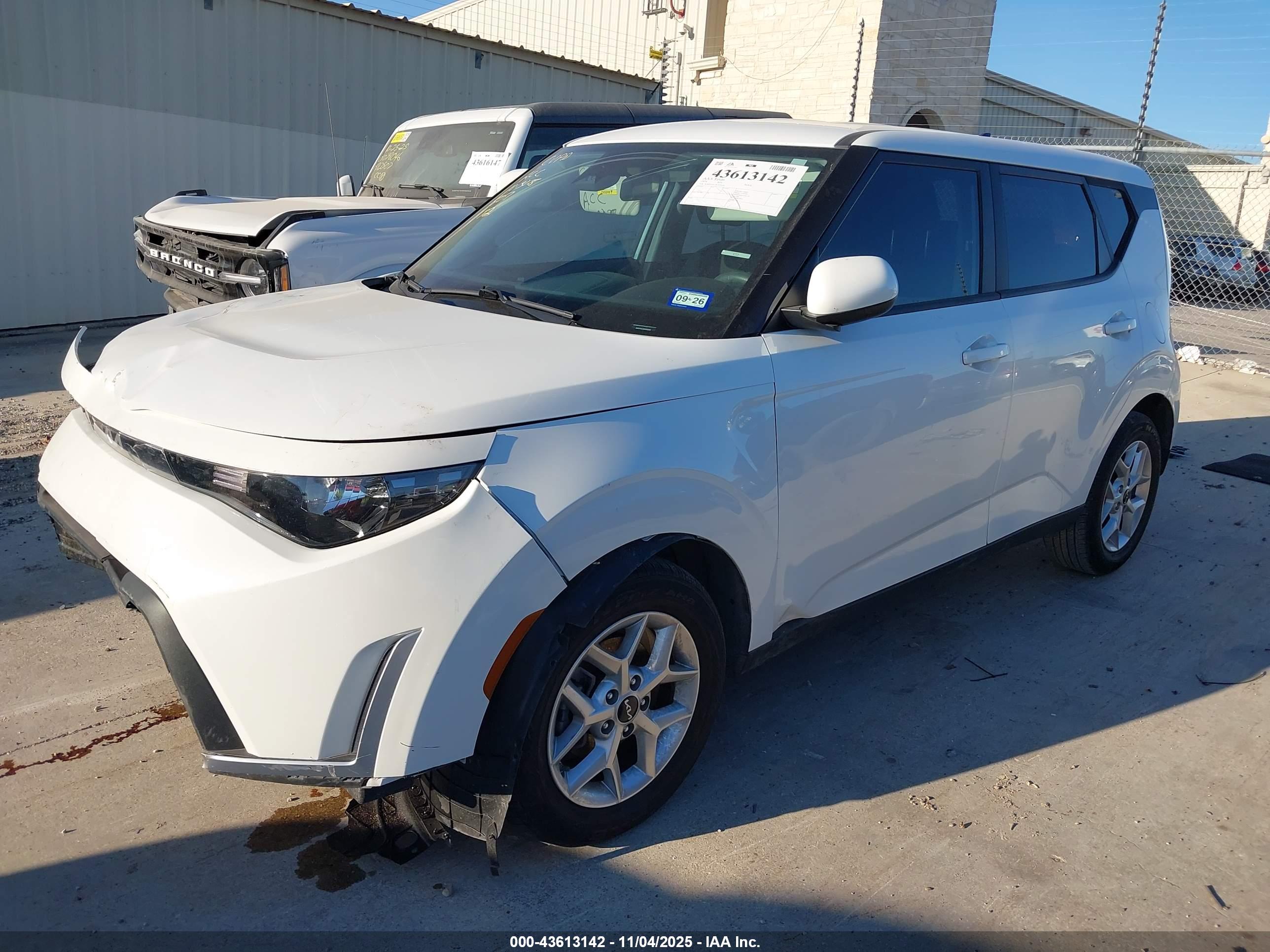 KIA SOUL image 2
