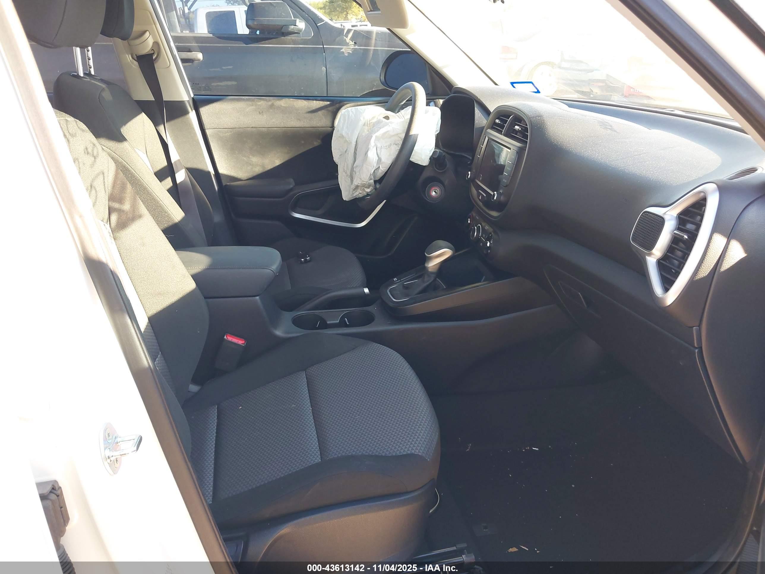 KIA SOUL image 5