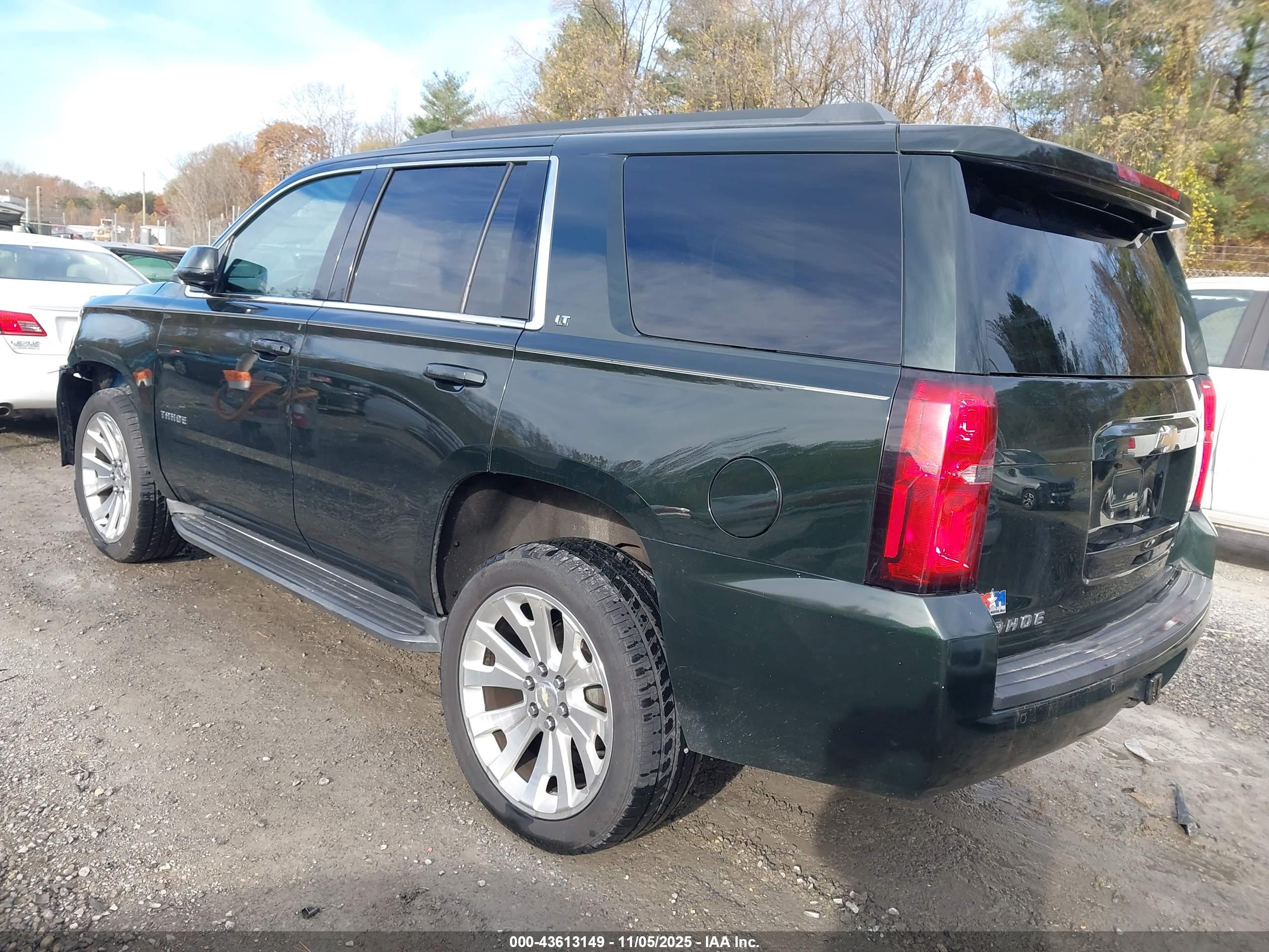 CHEVROLET TAHOE image 3