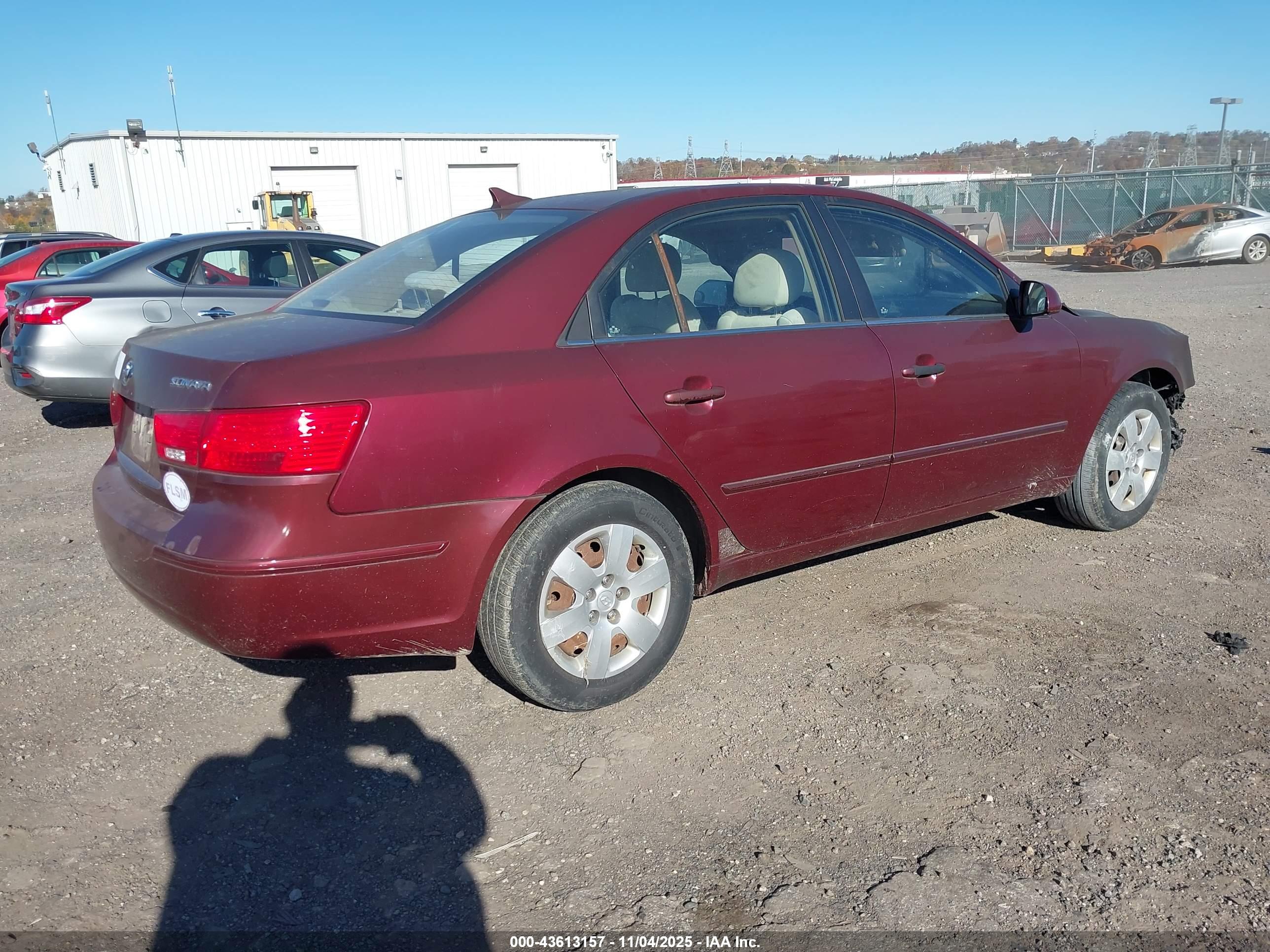 HYUNDAI SONATA image 4