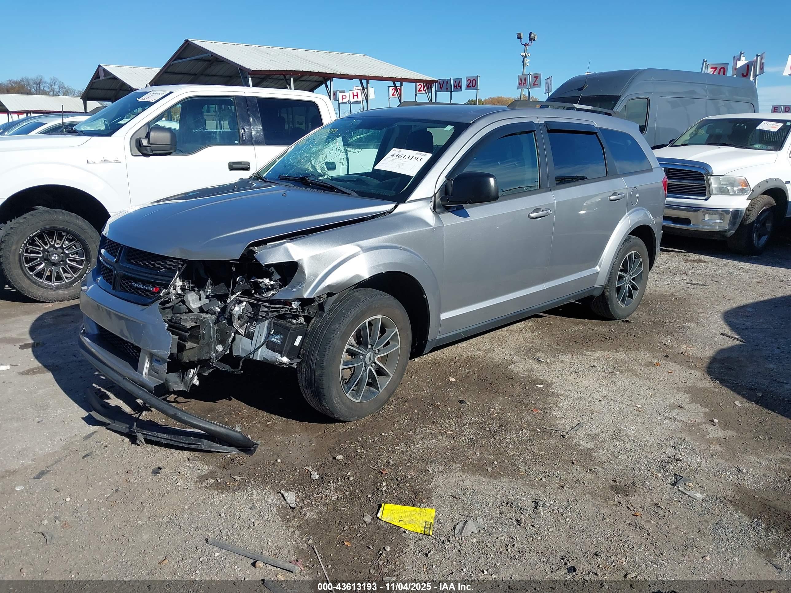 DODGE JOURNEY image 2