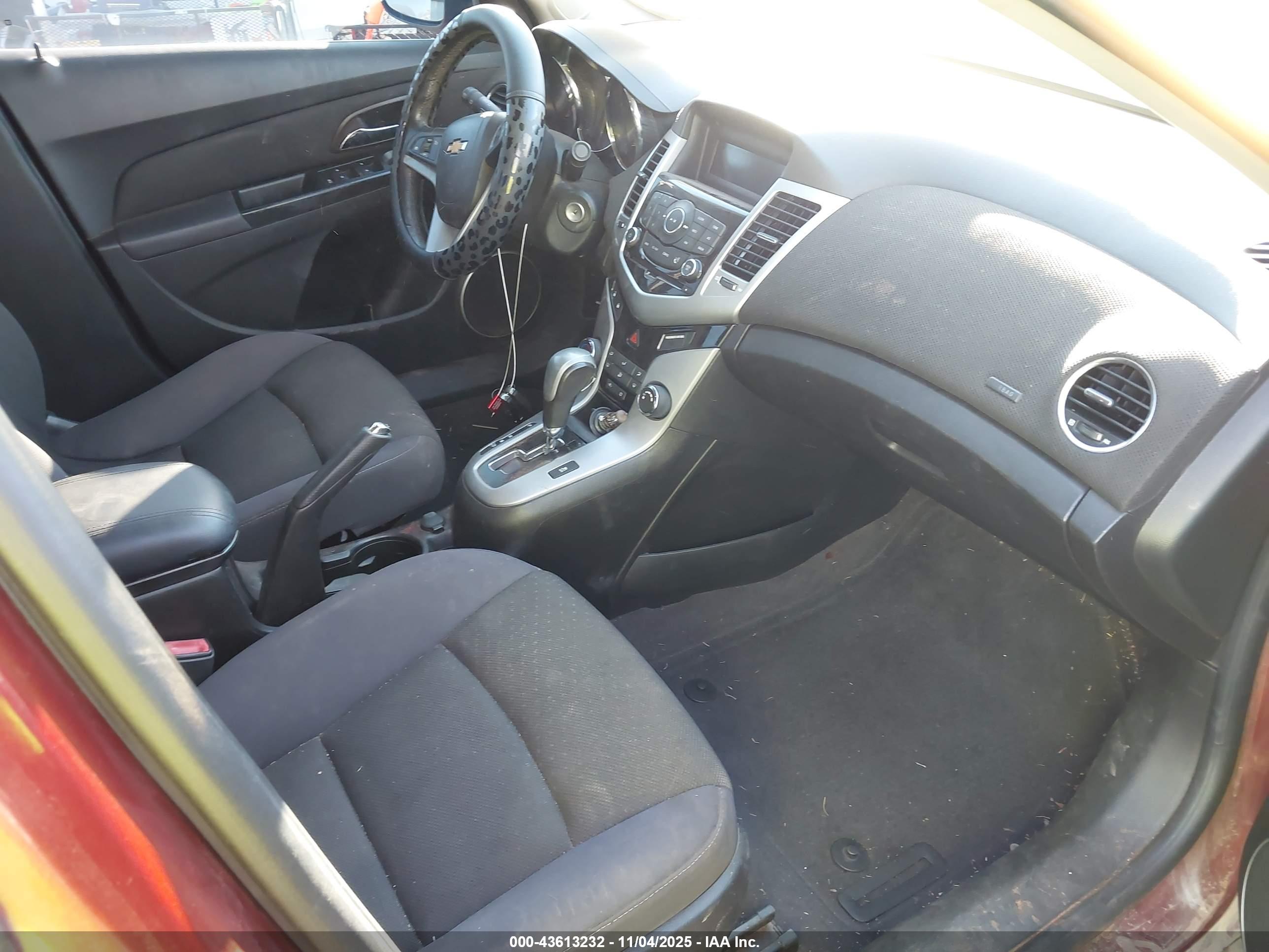 CHEVROLET CRUZE image 5