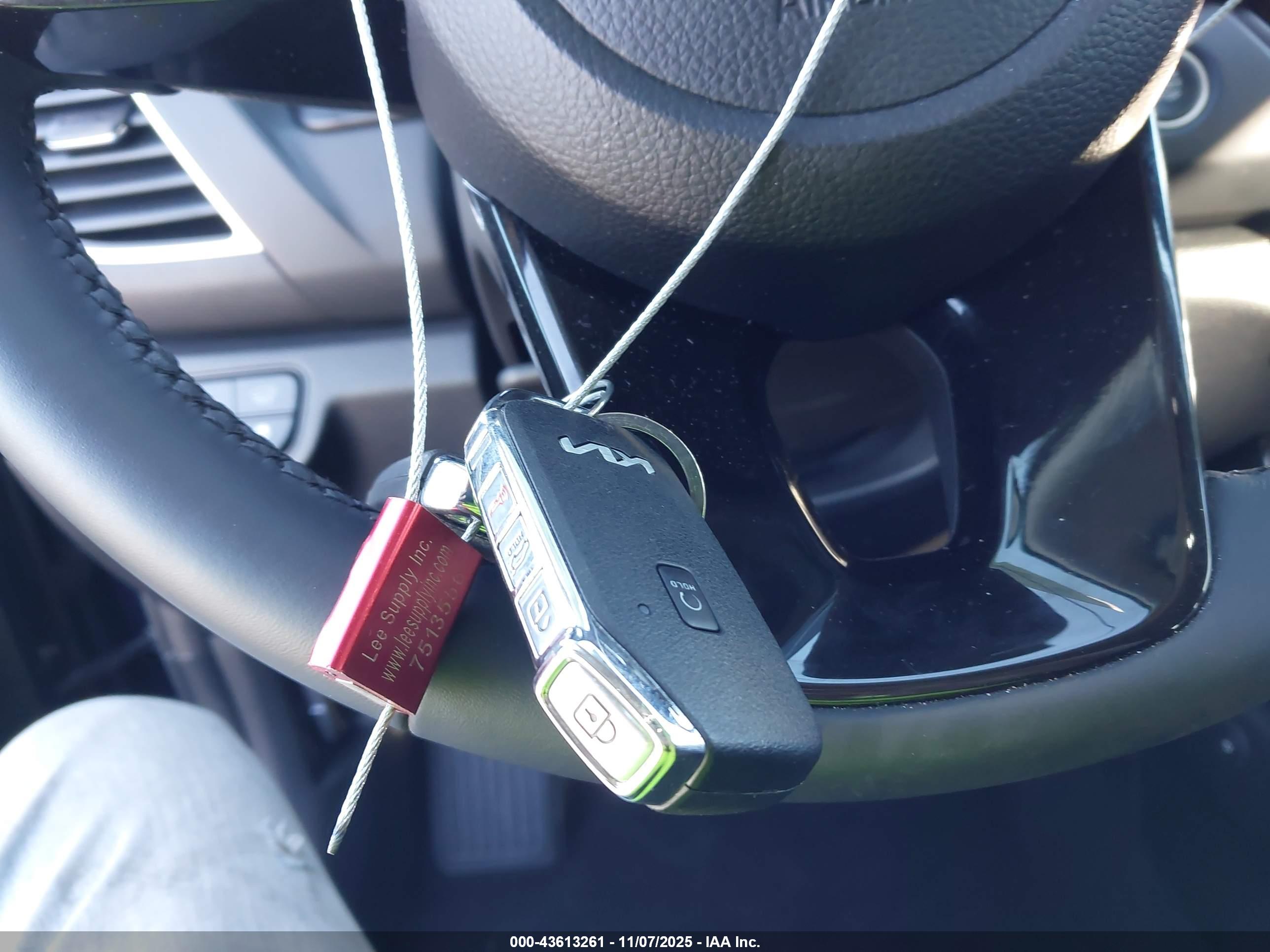 KIA SELTOS image 11