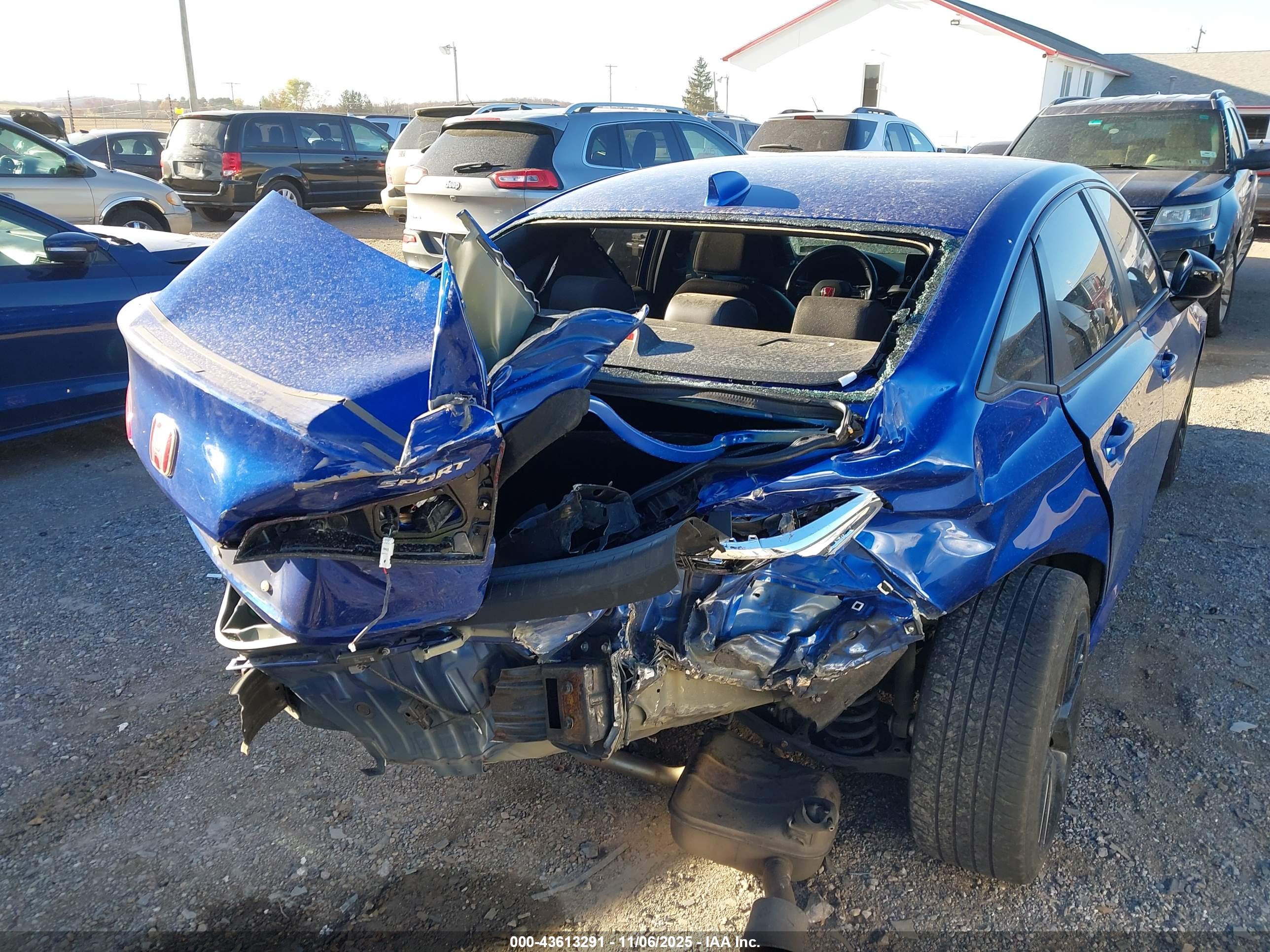HONDA CIVIC image 6
