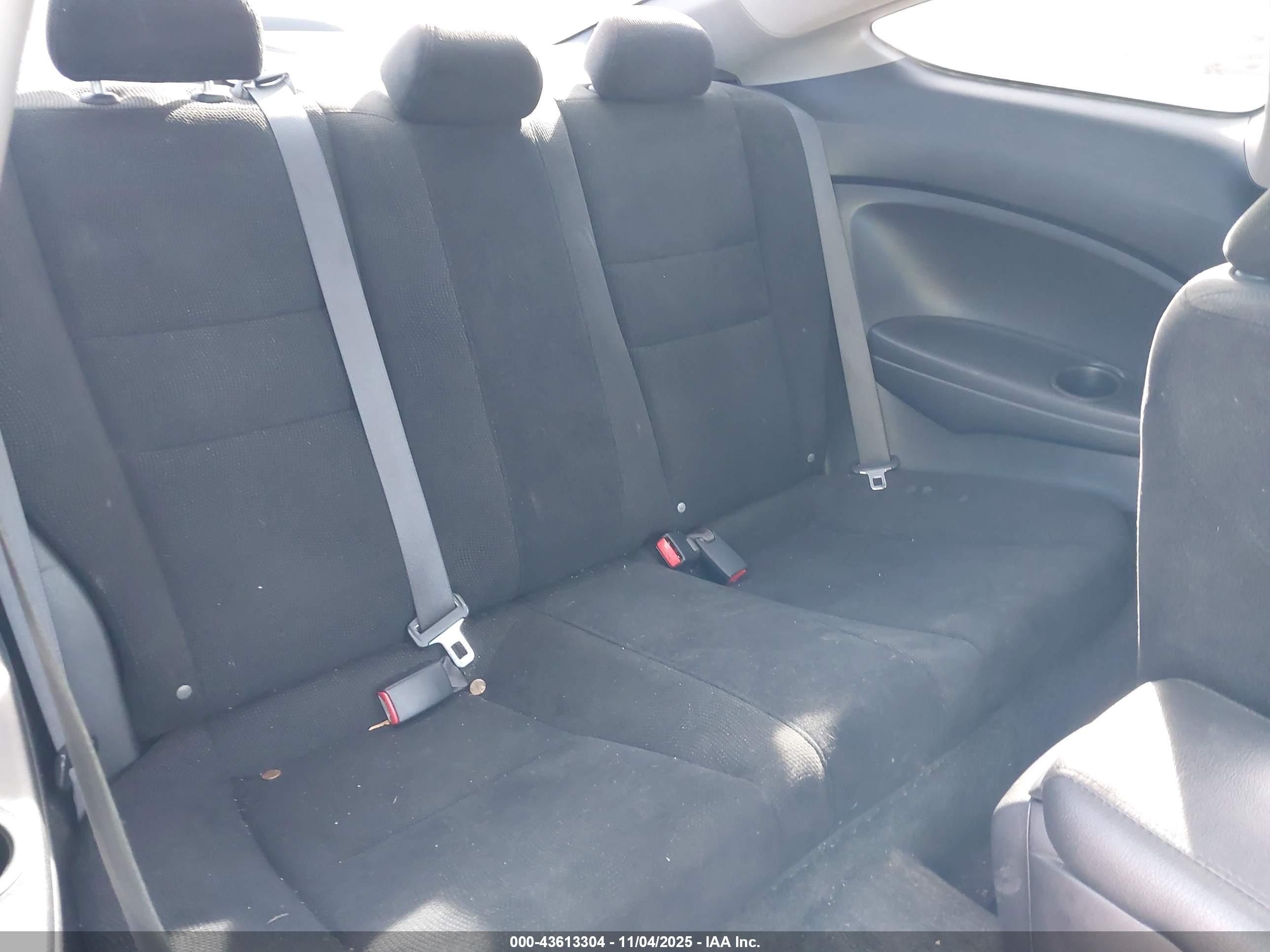 HONDA ACCORD image 8