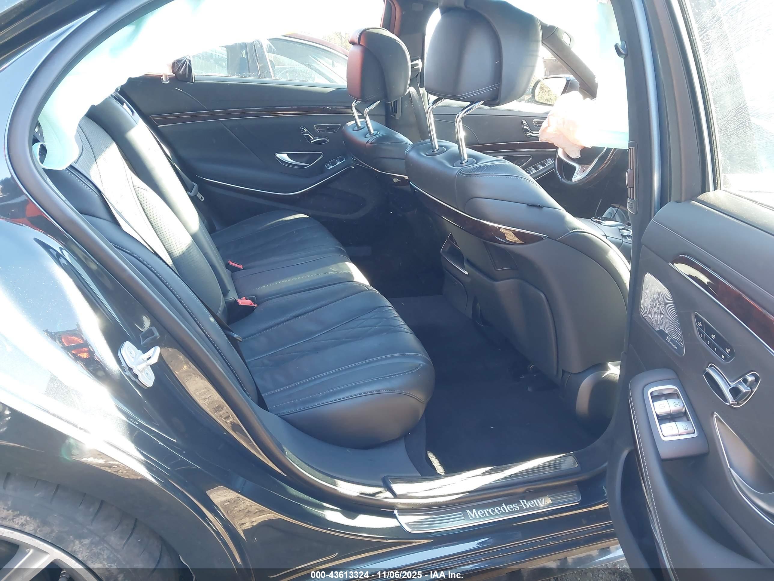 MERCEDES-BENZ S image 8