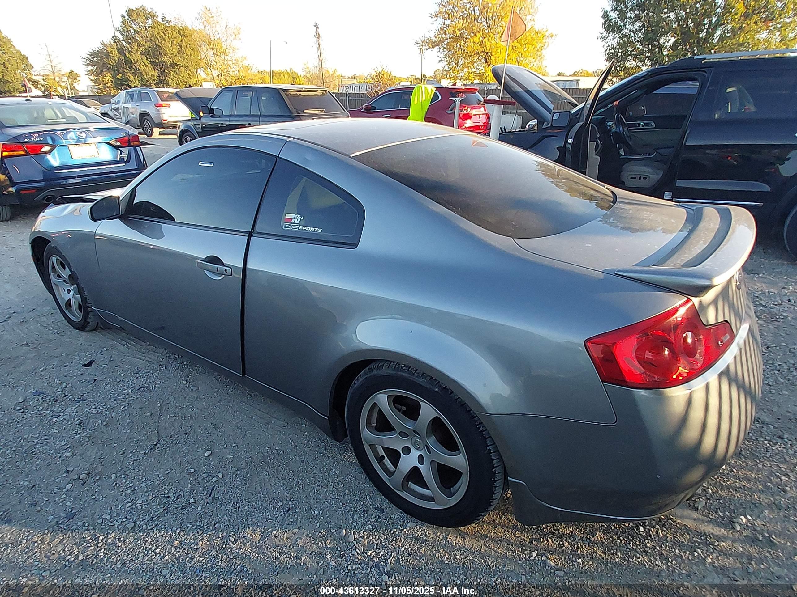 INFINITI G35 image 3
