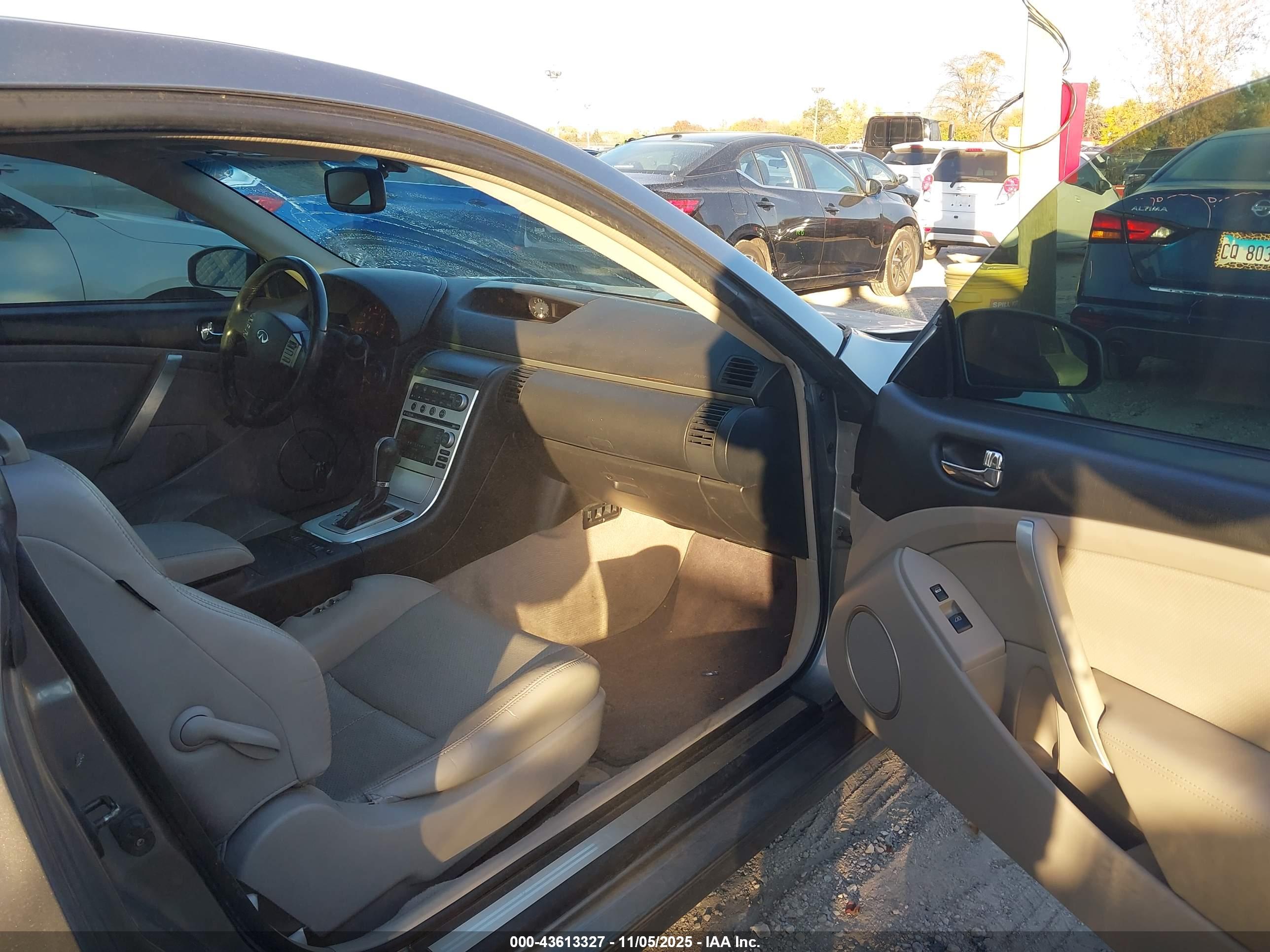 INFINITI G35 image 5