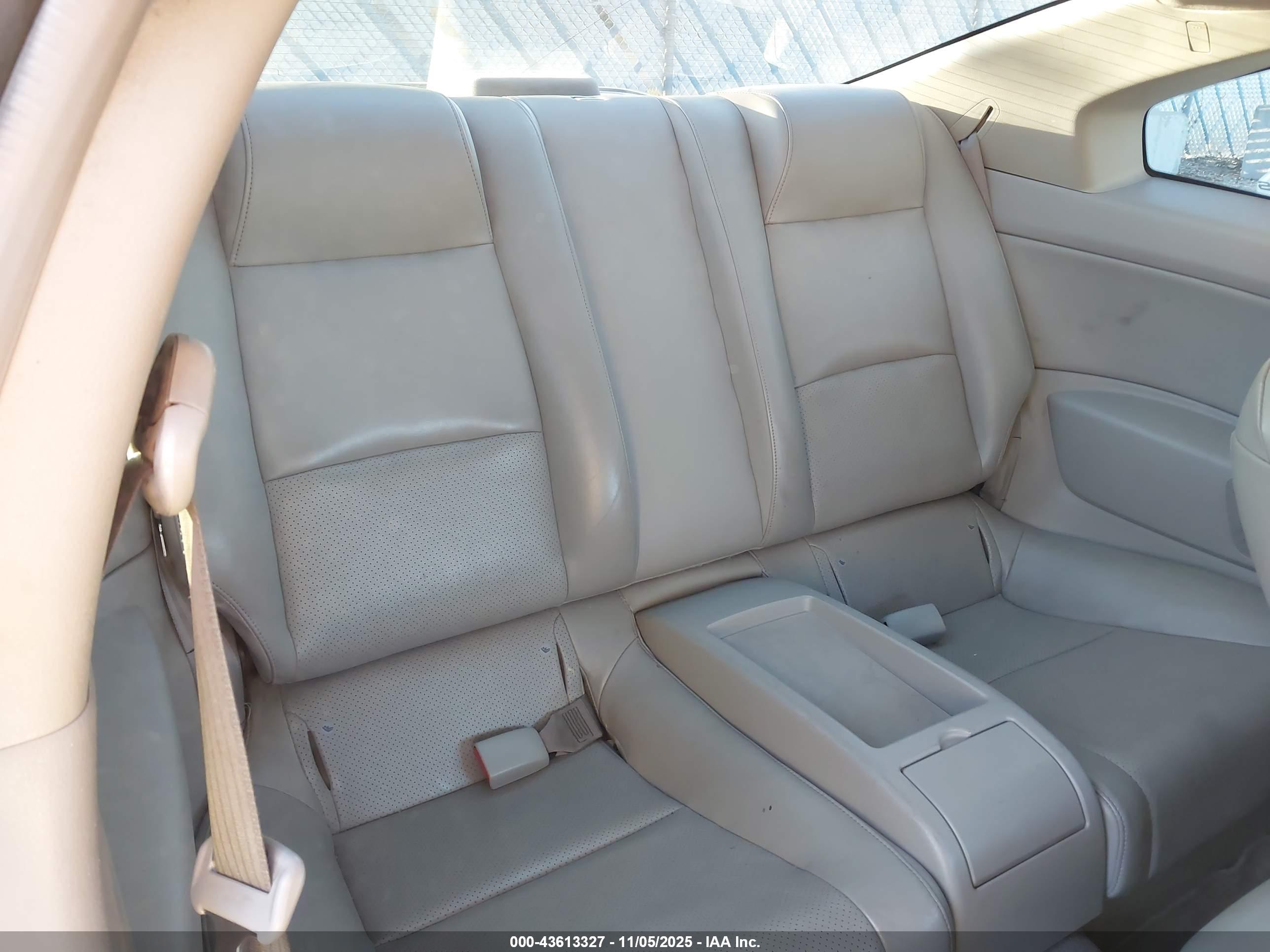 INFINITI G35 image 8