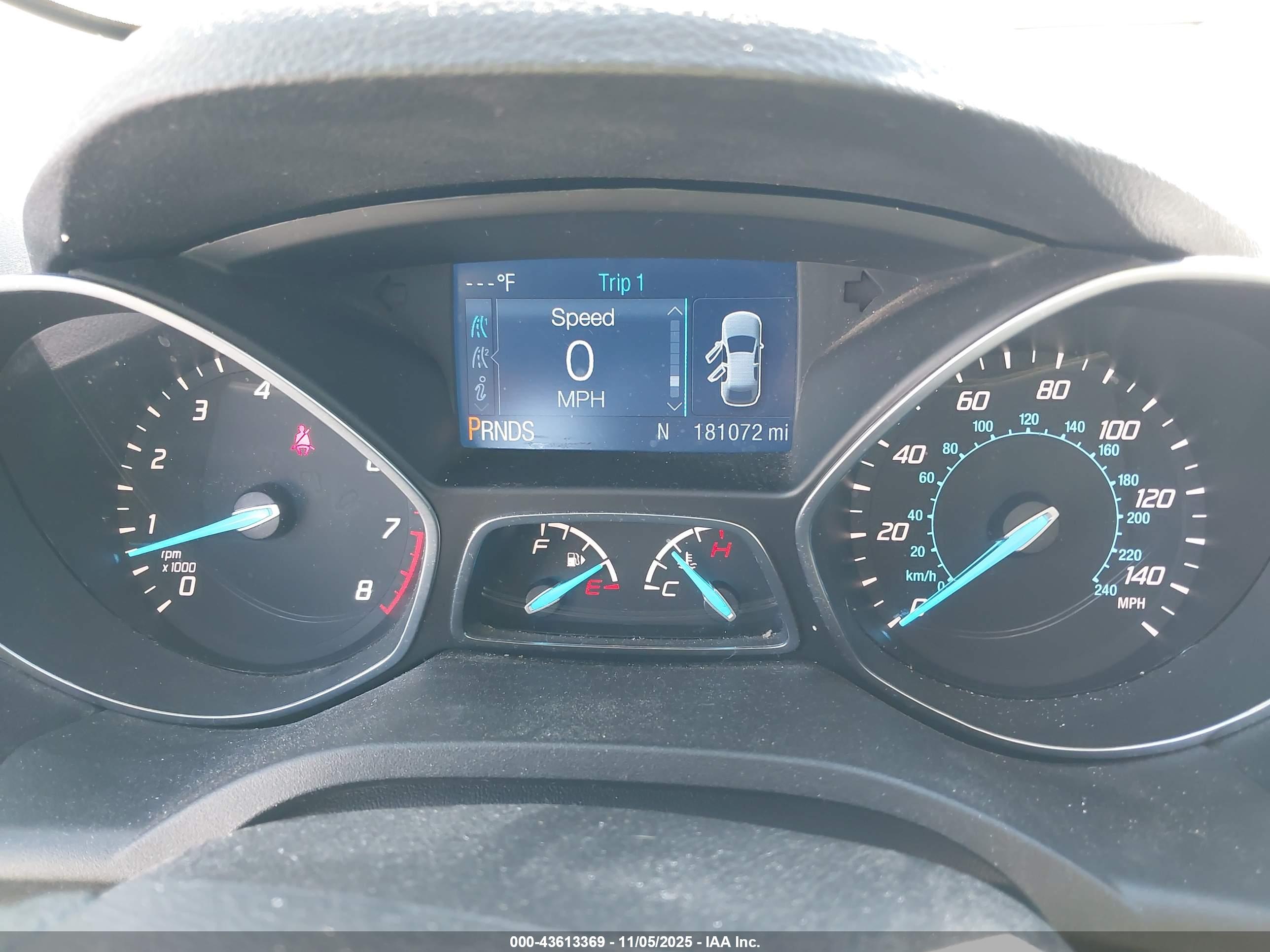 FORD ESCAPE image 7