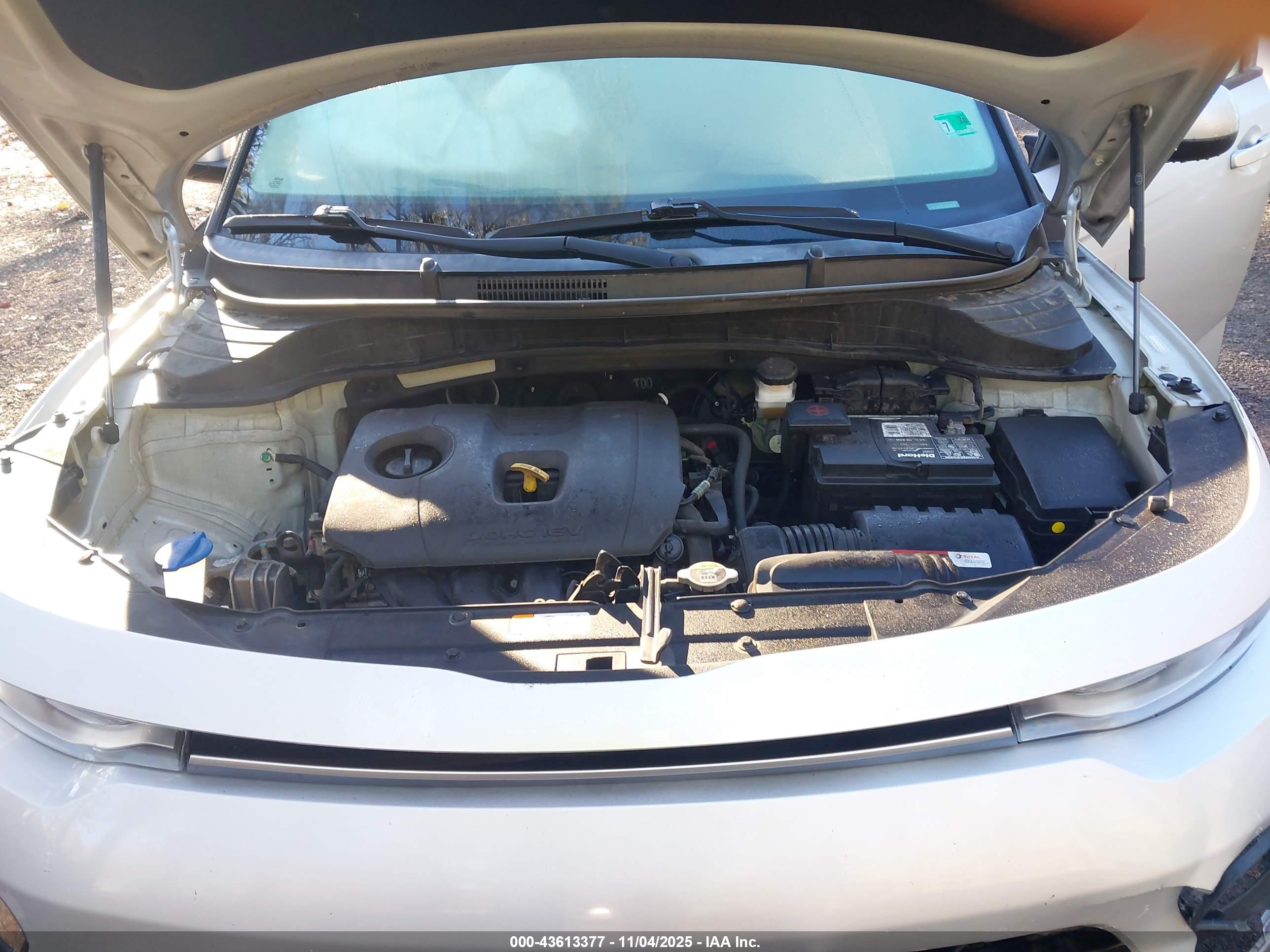 KIA SOUL image 10
