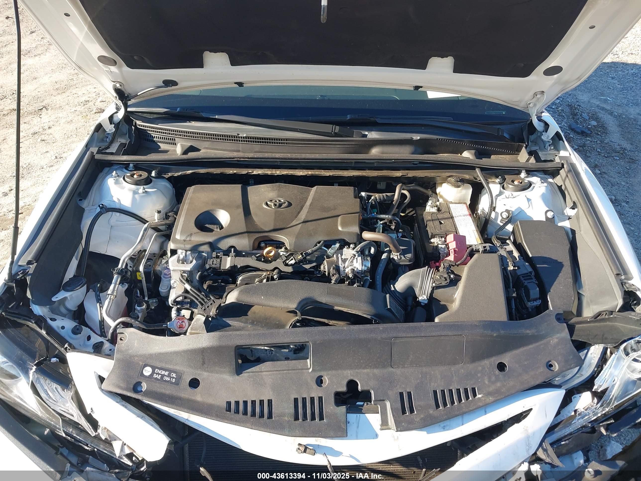 TOYOTA CAMRY image 10