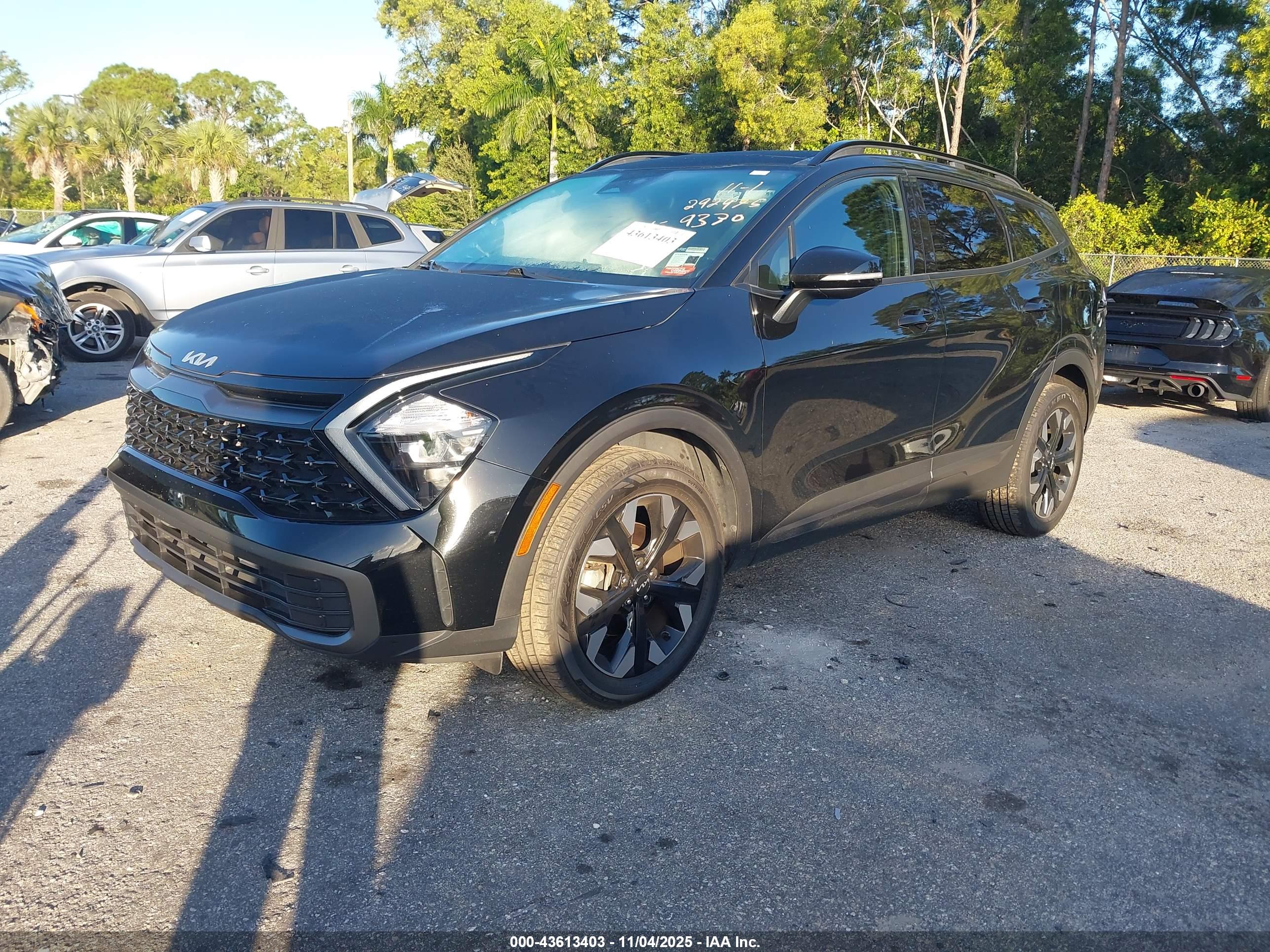 KIA SPORTAGE image 2