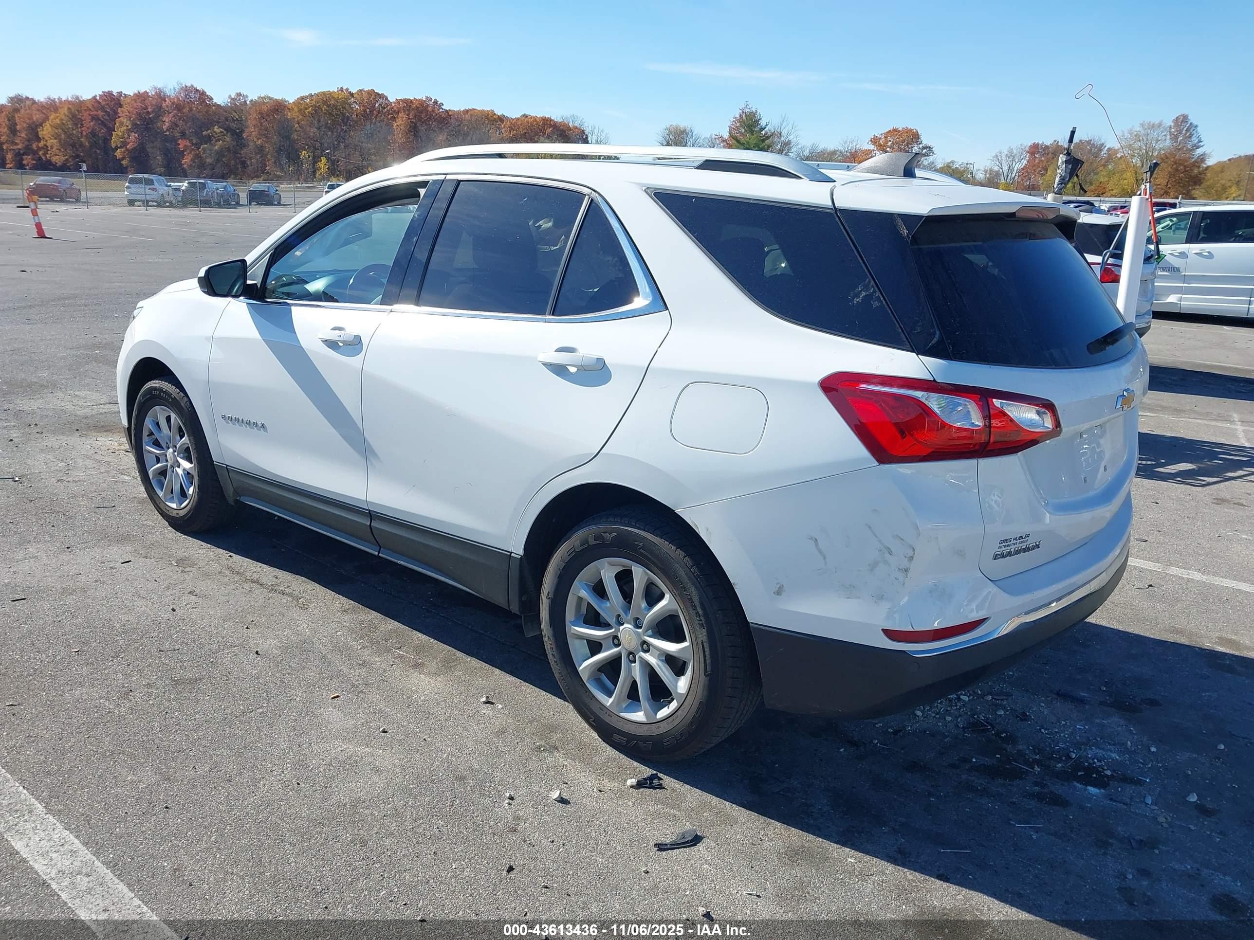 CHEVROLET EQUINOX image 3