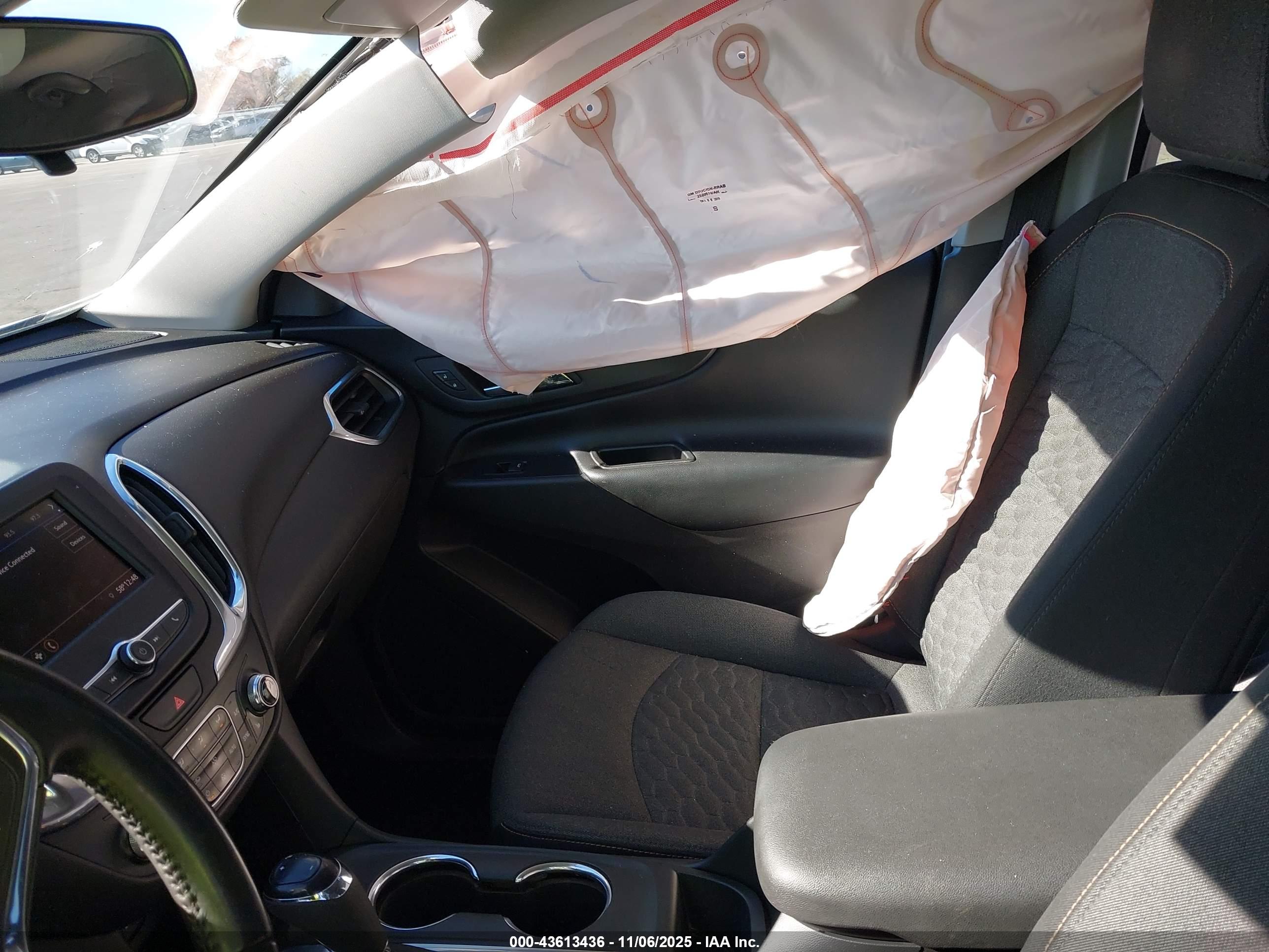 CHEVROLET EQUINOX image 5