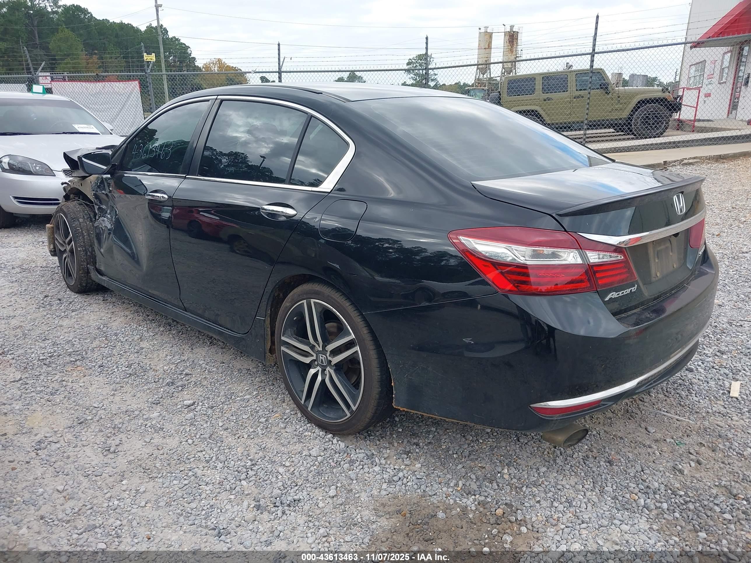 HONDA ACCORD image 3