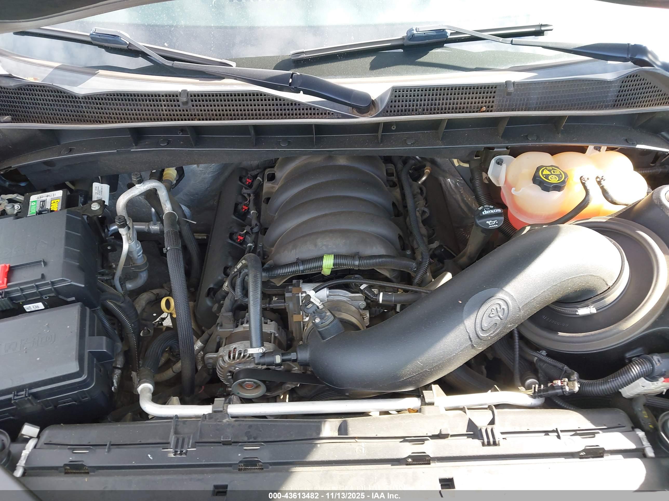 GMC SIERRA image 10
